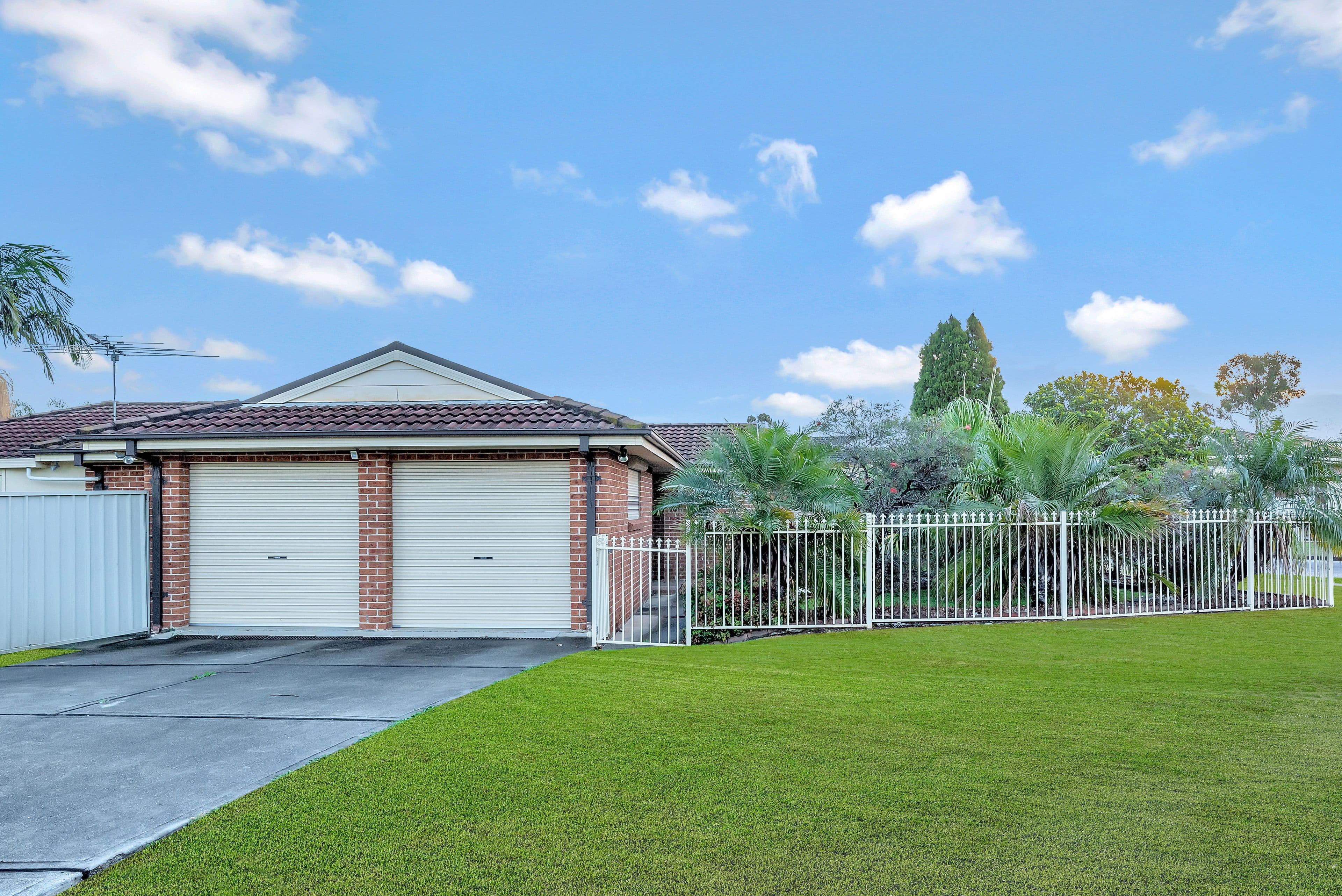 2 Spoonbill Street, Hinchinbrook - Image 1