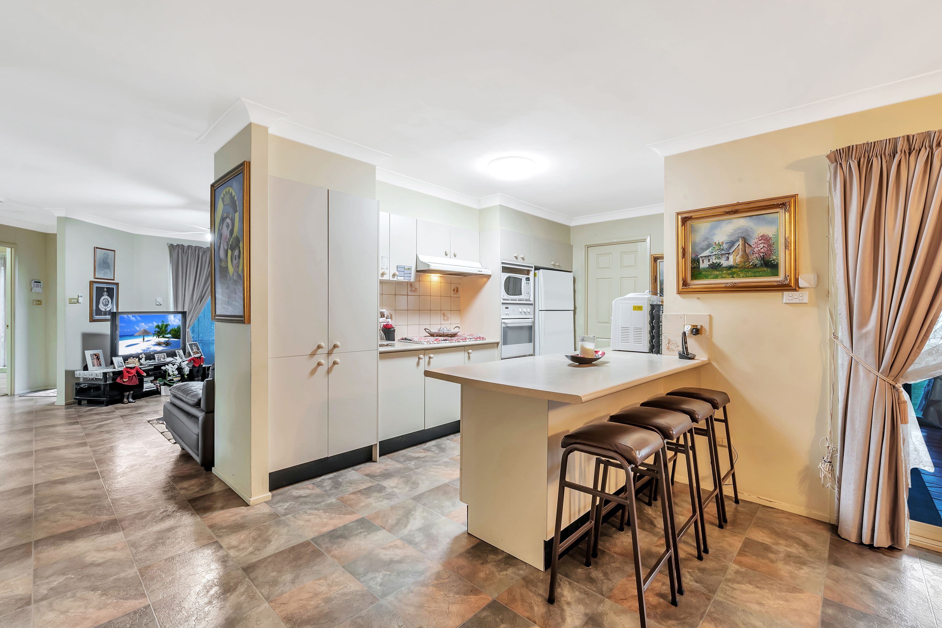 2 Spoonbill Street, Hinchinbrook - Thumbnail 3