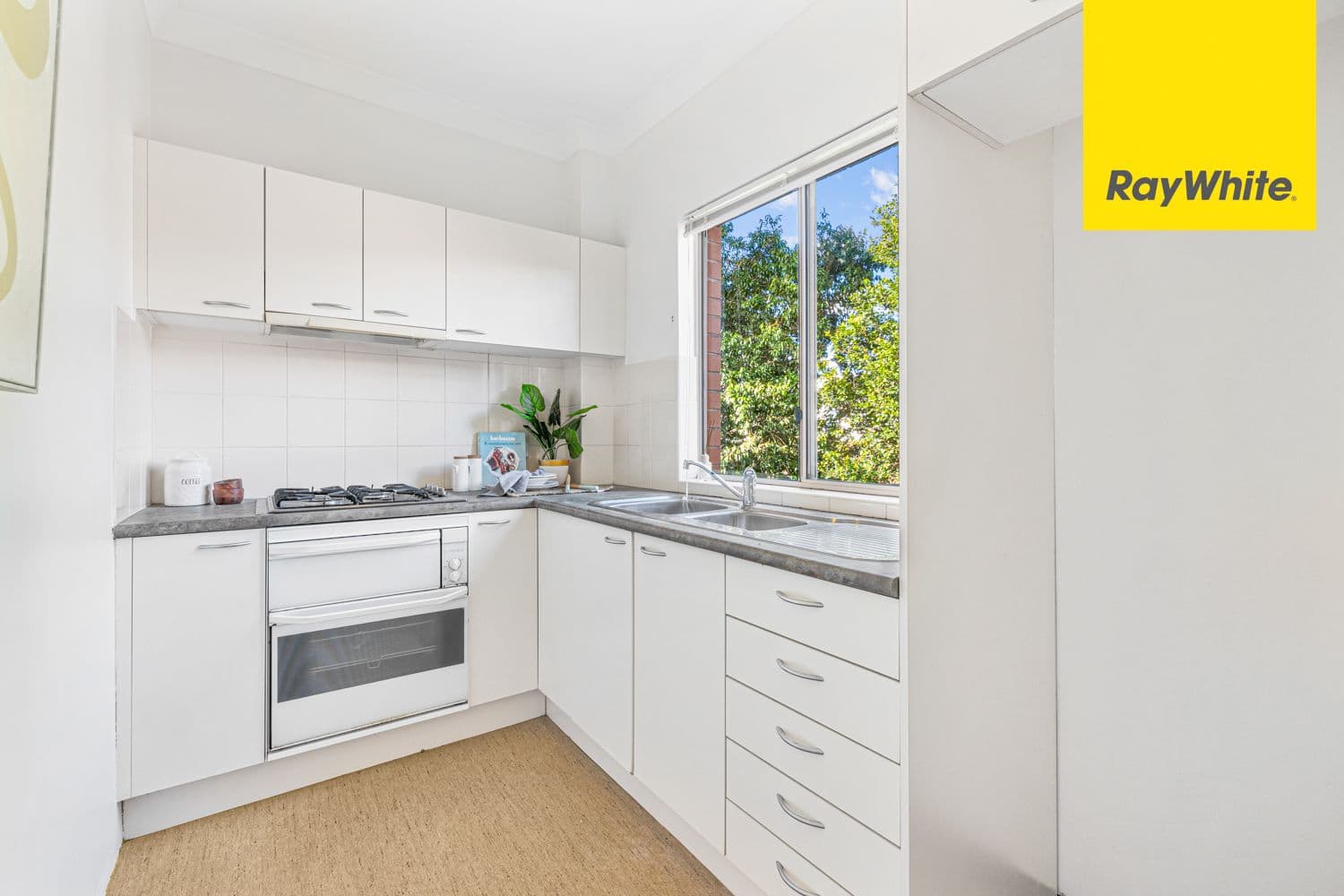 52 Oxford Street, Epping NSW 2121, Epping - Thumbnail 3