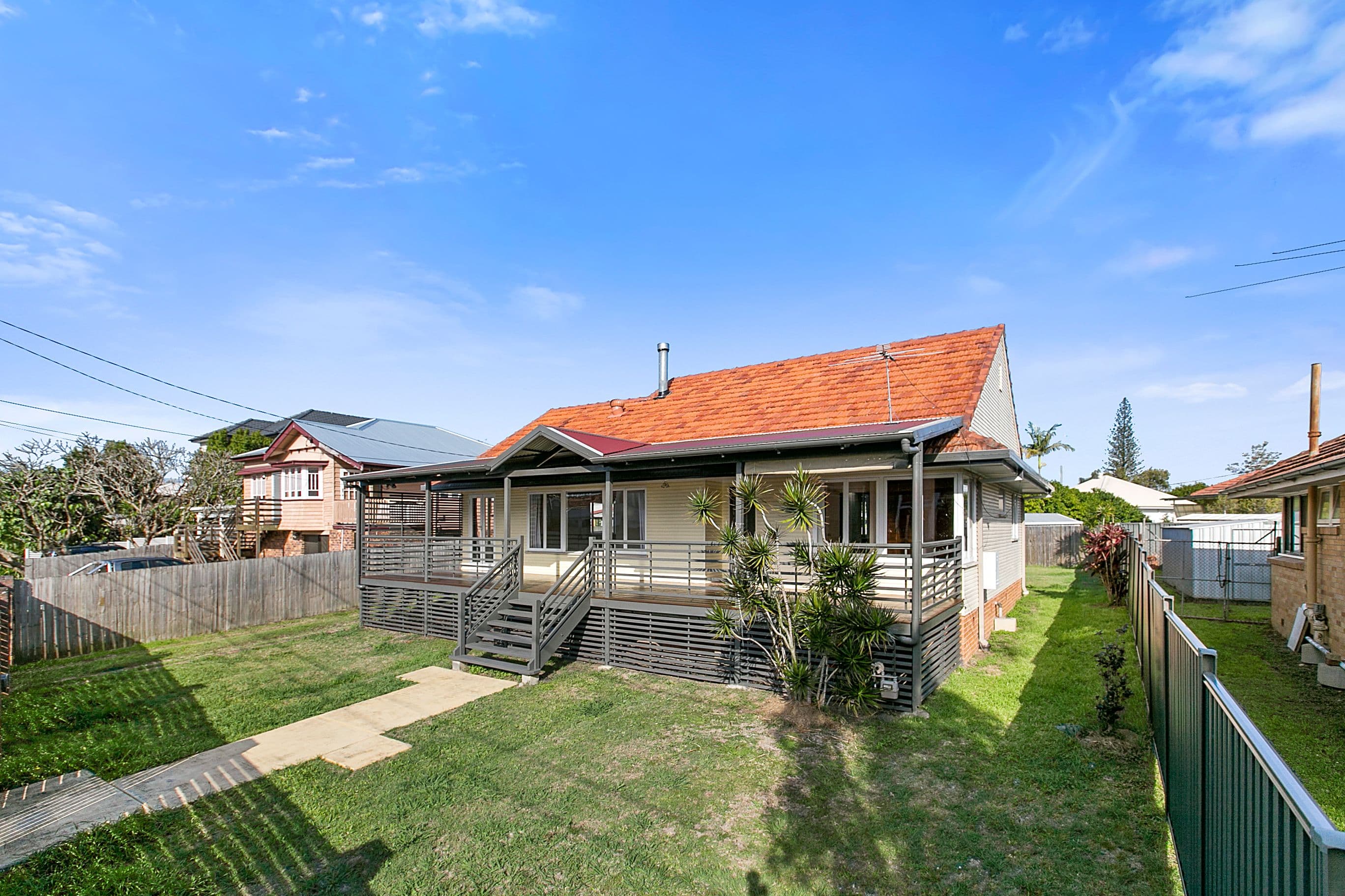 92 Brisbane Corso, Fairfield QLD 4103, Fairfield - Image 1