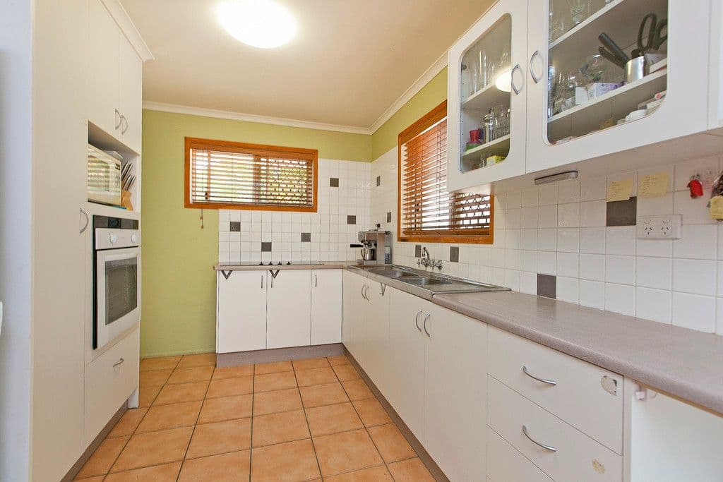 69 Crown Road, ALEXANDRA HILLS QLD 4161, Alexandra Hills - Thumbnail 2