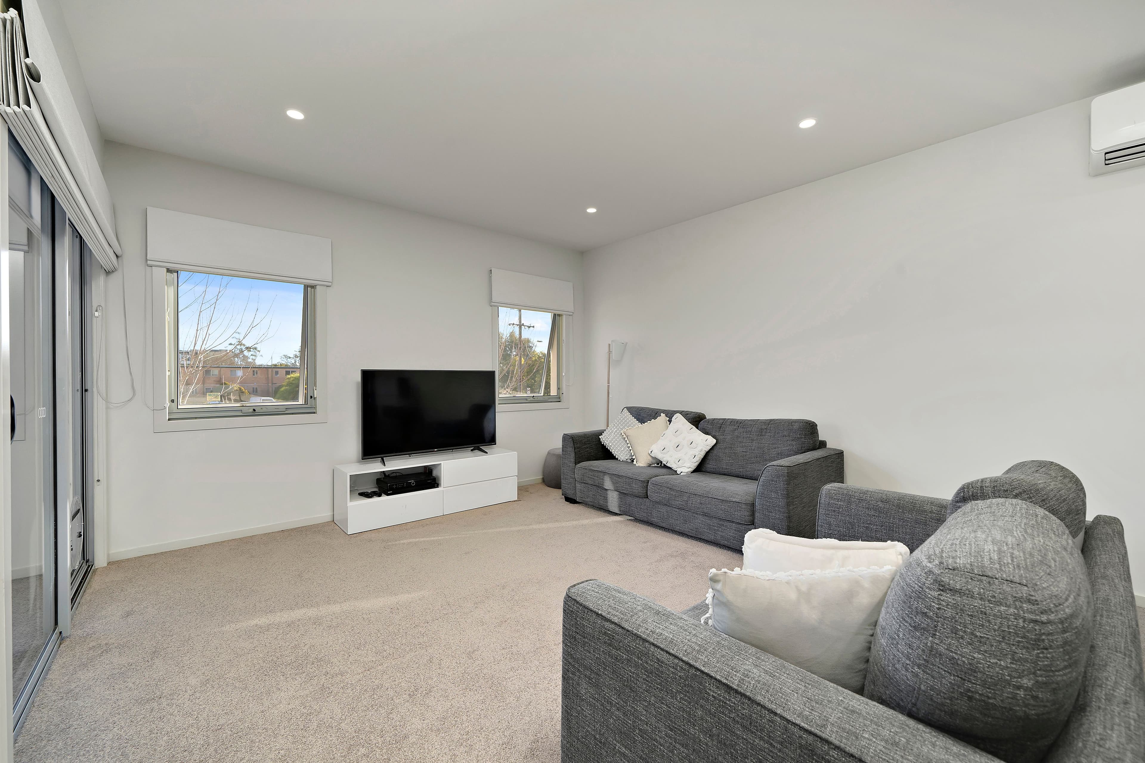 1/6 High Street, Queanbeyan East NSW 2620, Queanbeyan East - Thumbnail 8
