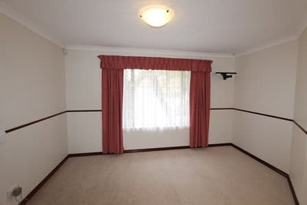 10 Yerilla Glen, BALLAJURA WA 6066, Ballajura - Thumbnail 7
