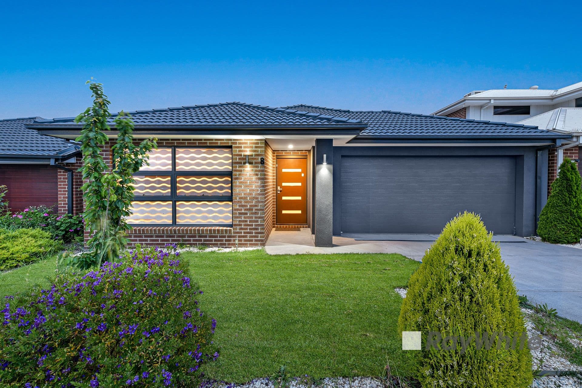 8 Selino Drive, Clyde VIC 3978, Clyde - Image 1