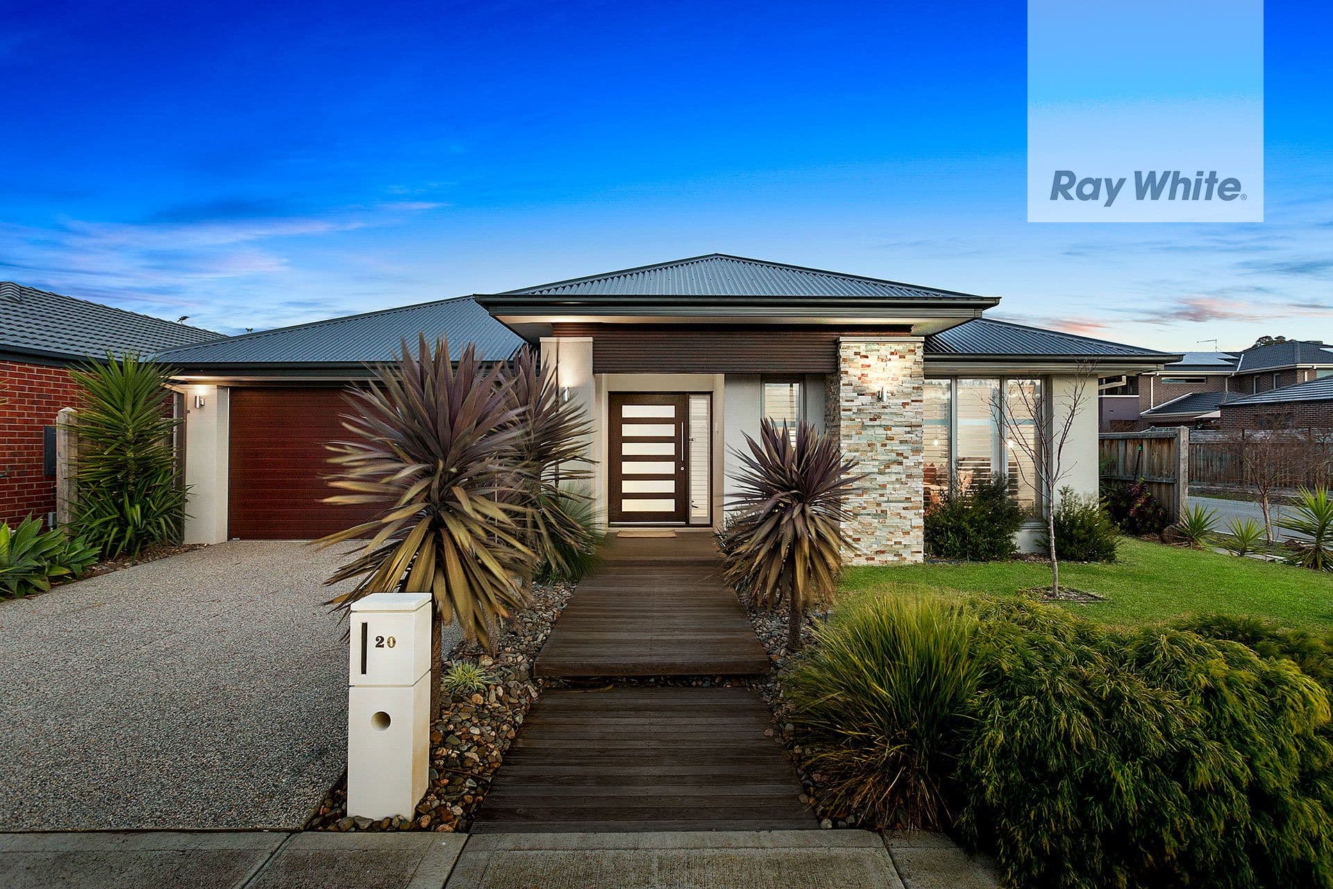 20 Gledswood Avenue, South Morang VIC 3752, South Morang - Image 1
