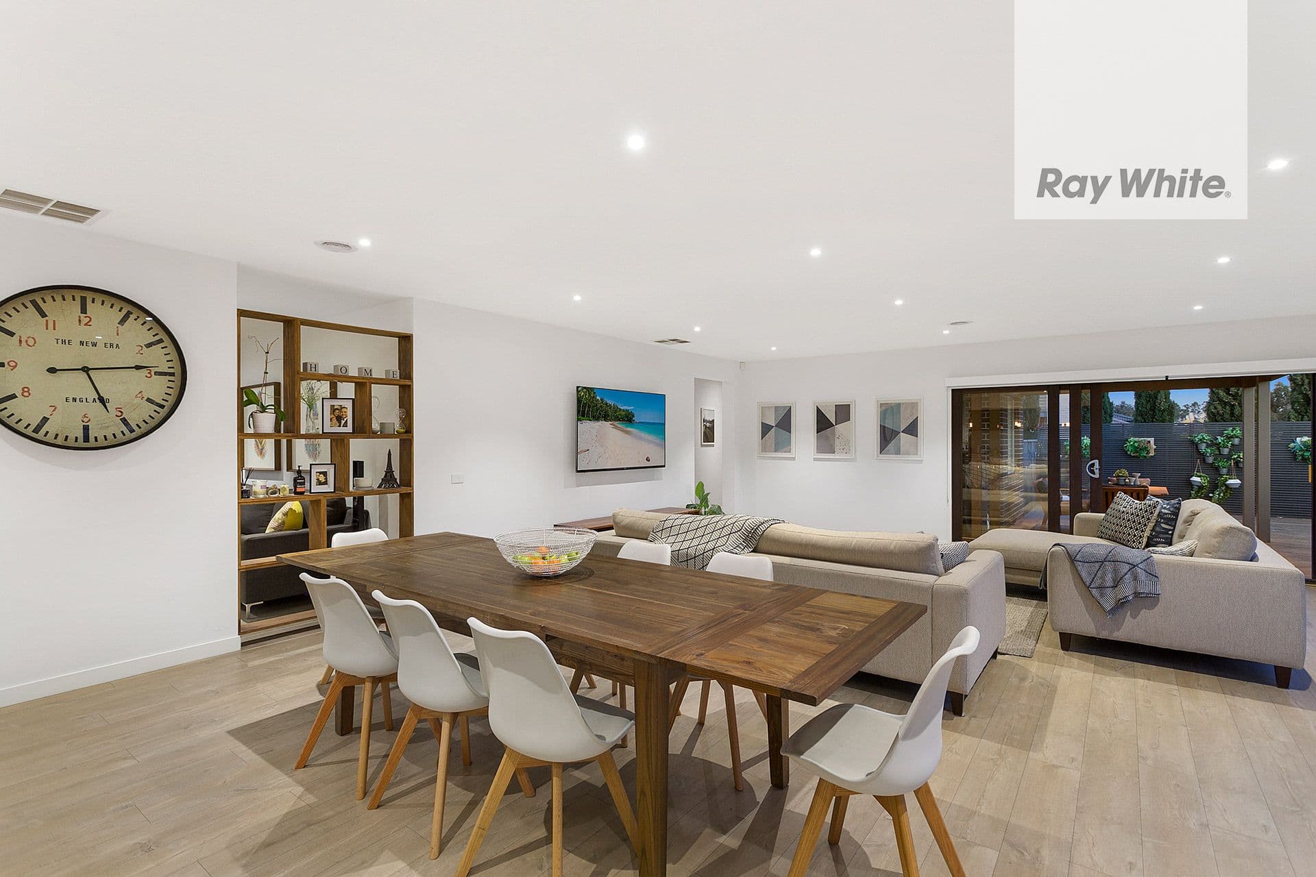 20 Gledswood Avenue, South Morang VIC 3752, South Morang - Thumbnail 4