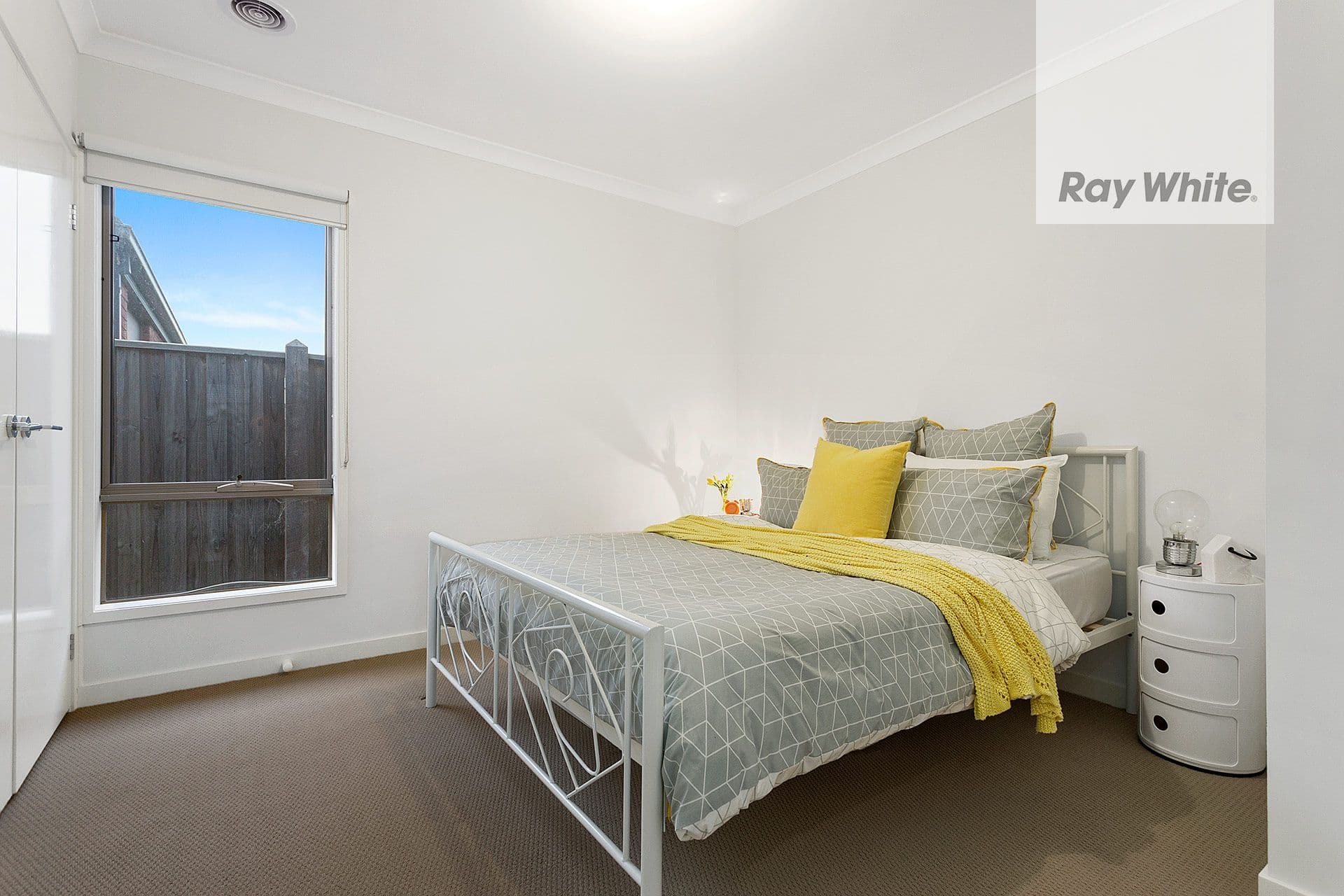 20 Gledswood Avenue, South Morang VIC 3752, South Morang - Thumbnail 6
