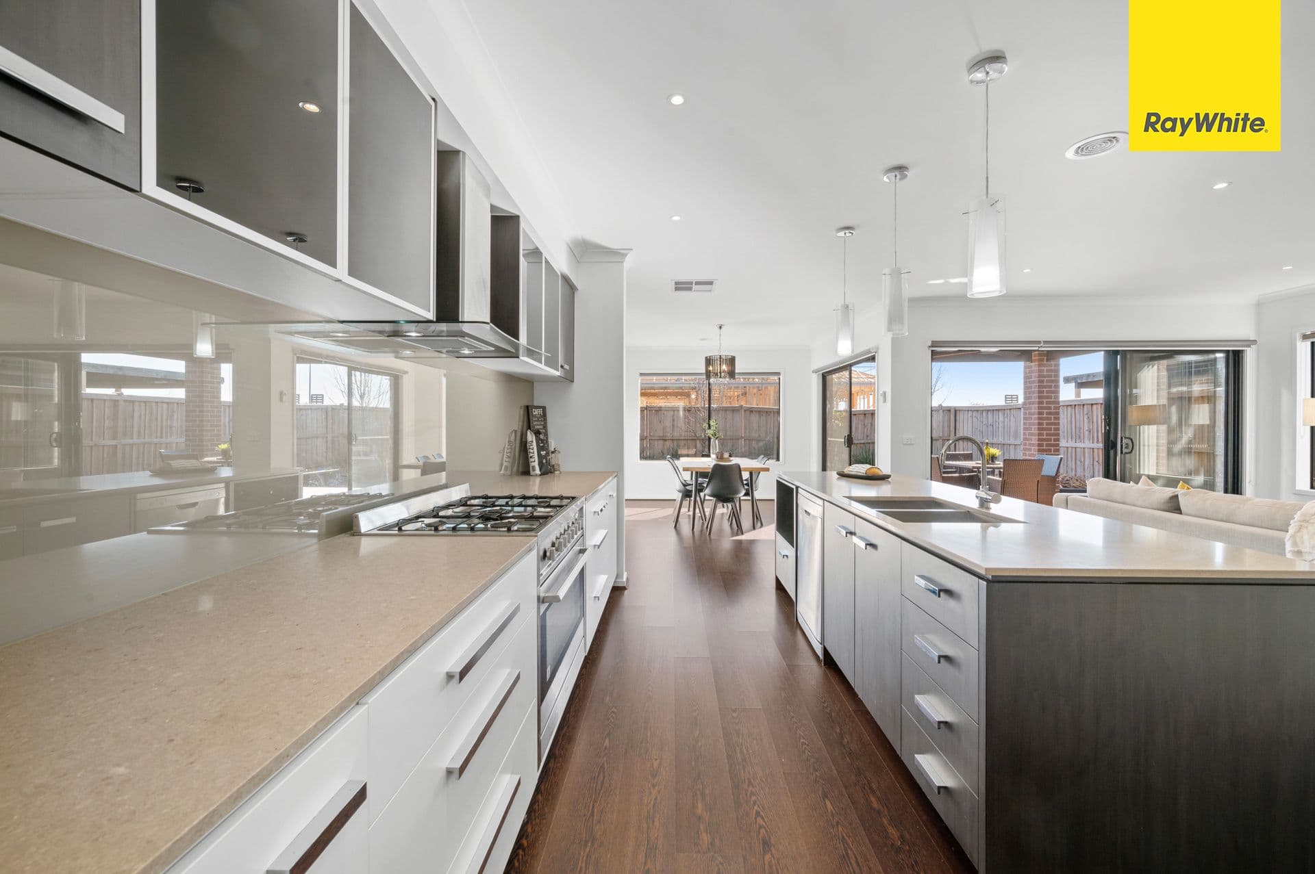 14 Blakewater Crescent, WEIR VIEWS VIC 3338, Weir Views - Thumbnail 5
