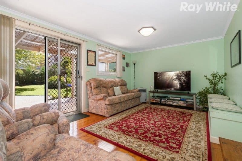 34 Silverton Drive, Ferntree Gully VIC 3156, Ferntree Gully - Thumbnail 3