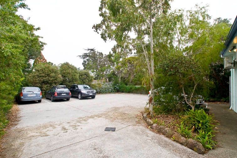 1032  Doncaster Road, DONCASTER EAST VIC 3109, Doncaster East - Thumbnail 4