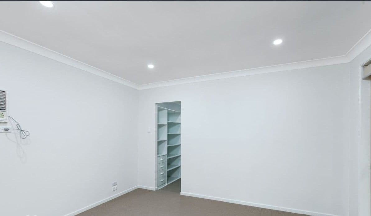 54 Kirsty Crescent, Hassall Grove - Thumbnail 4