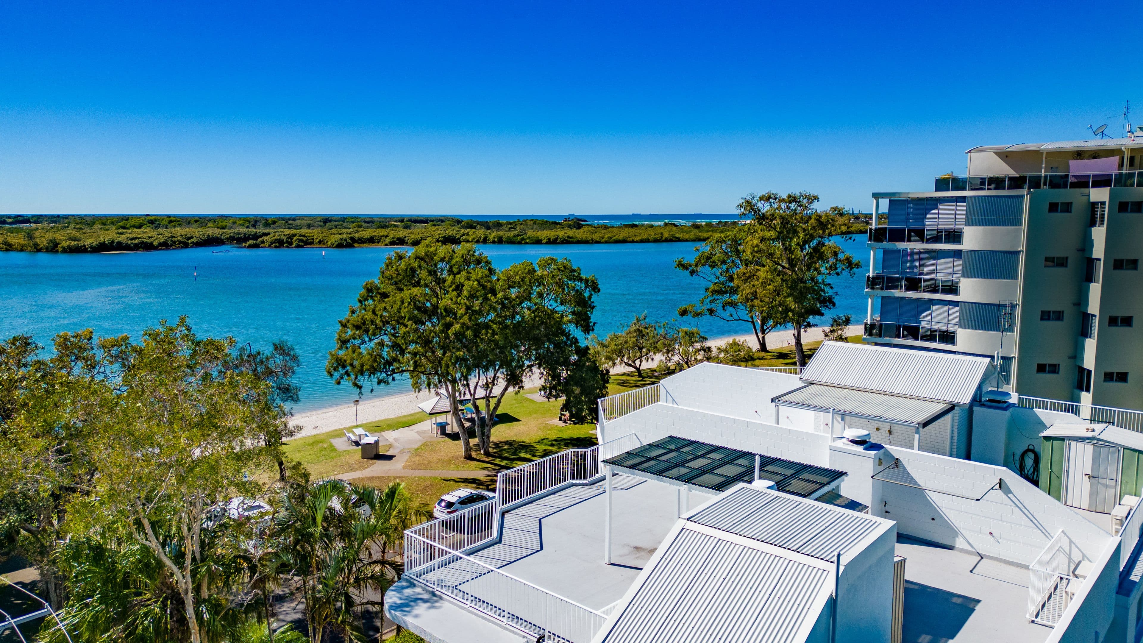 40-44 Picnic Point Esplanade, Maroochydore QLD 4558, Maroochydore - Thumbnail 4