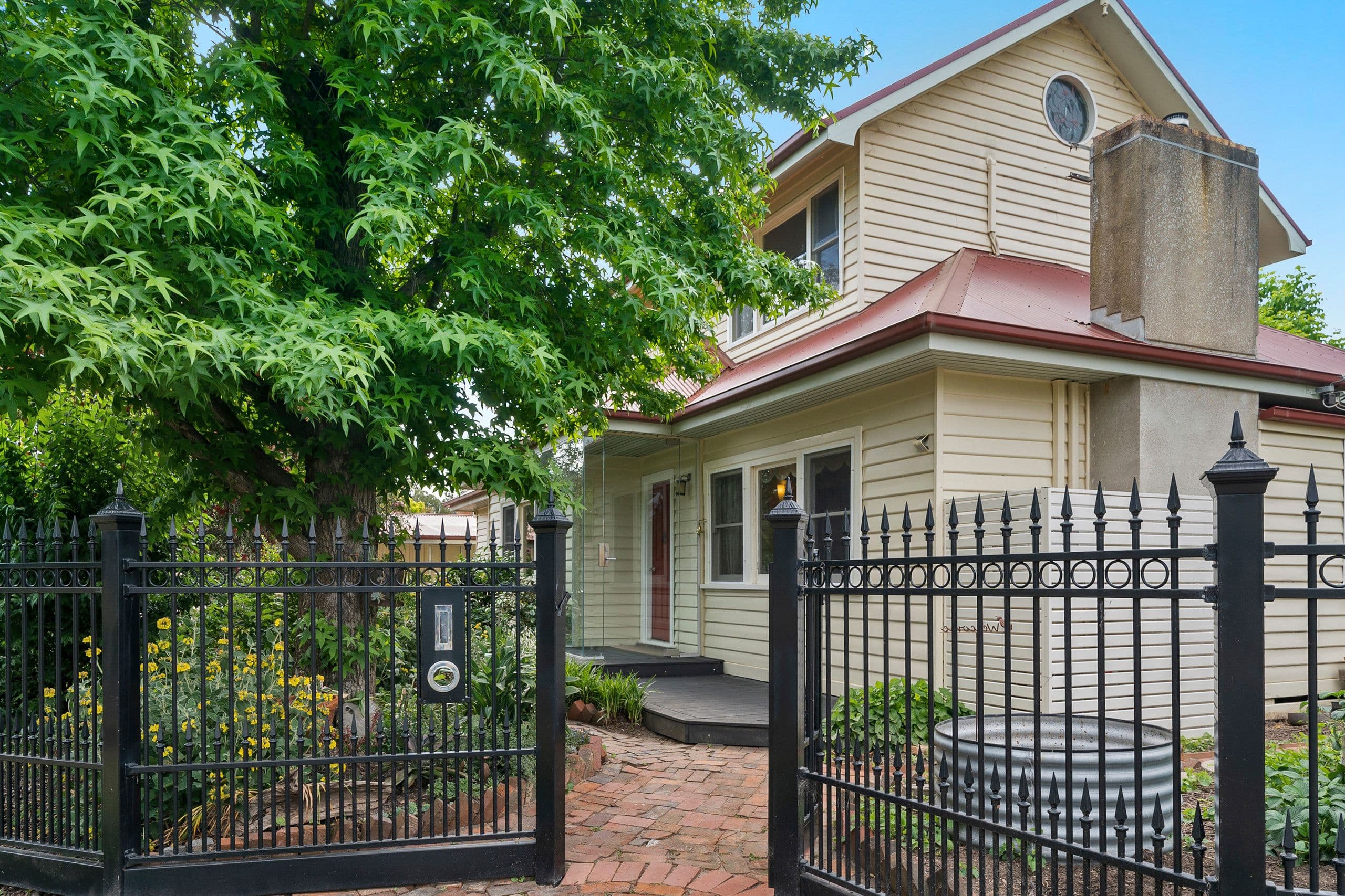 24 South Street, Benalla VIC 3672, Benalla - Image 1