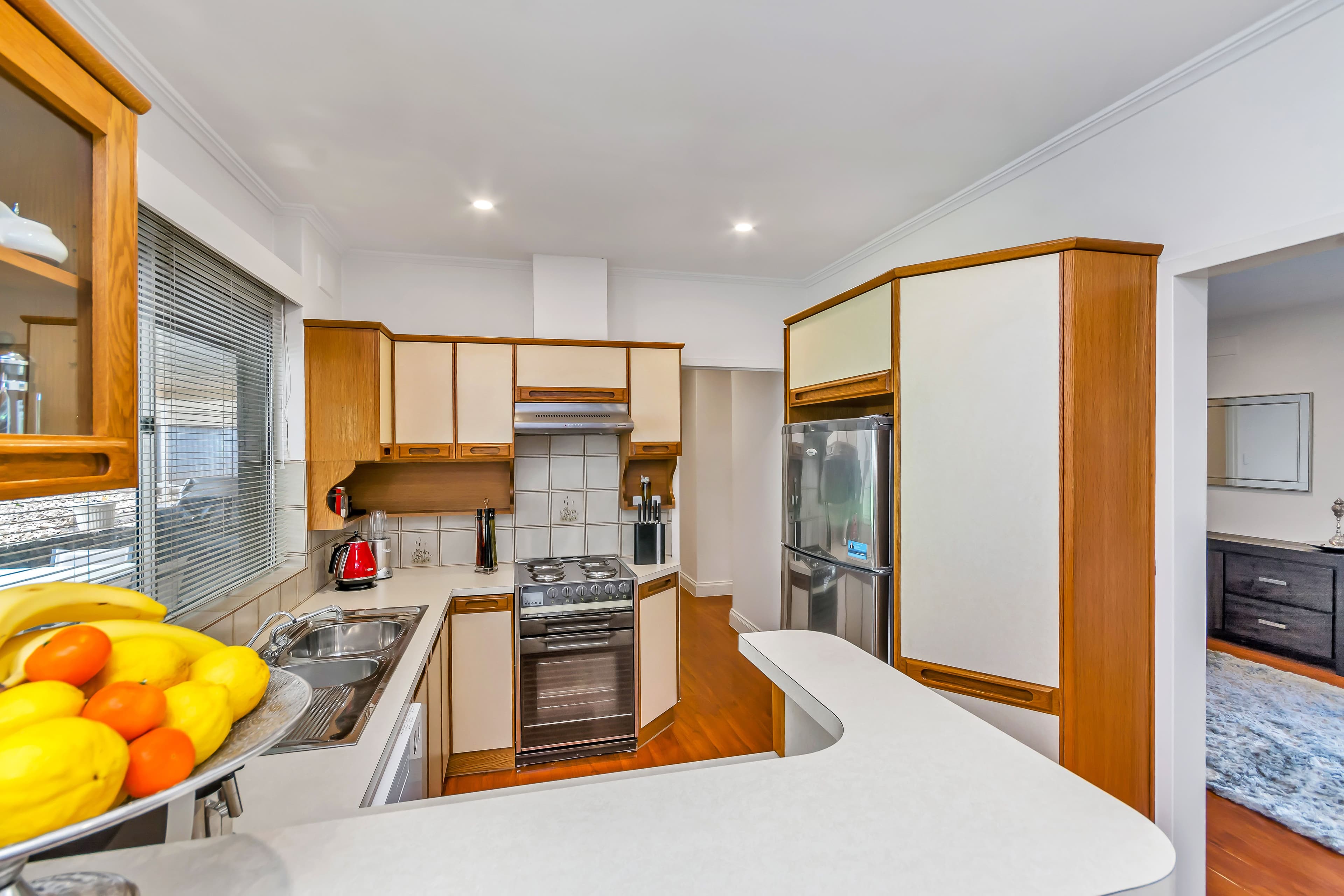 18 St Albans Avenue, Valley View SA 5093, Valley View - Thumbnail 4