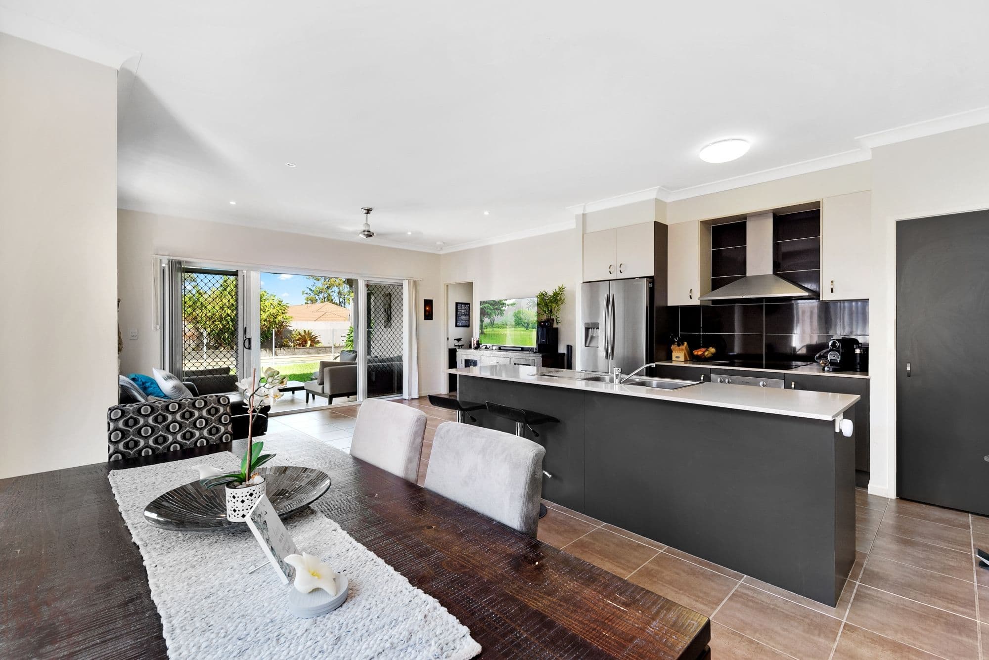 10 Eaton Close, North Lakes QLD 4509, North Lakes - Thumbnail 6