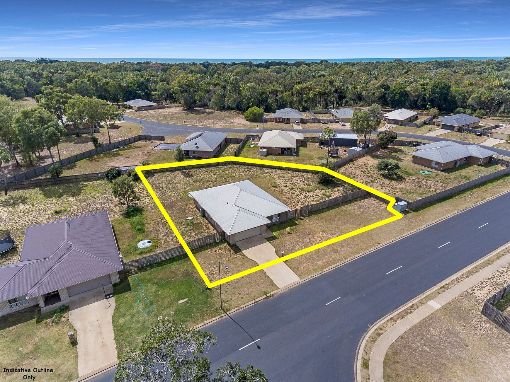 92 Malvern Drive, Moore Park Beach QLD 4670, Moore Park Beach - Thumbnail 4
