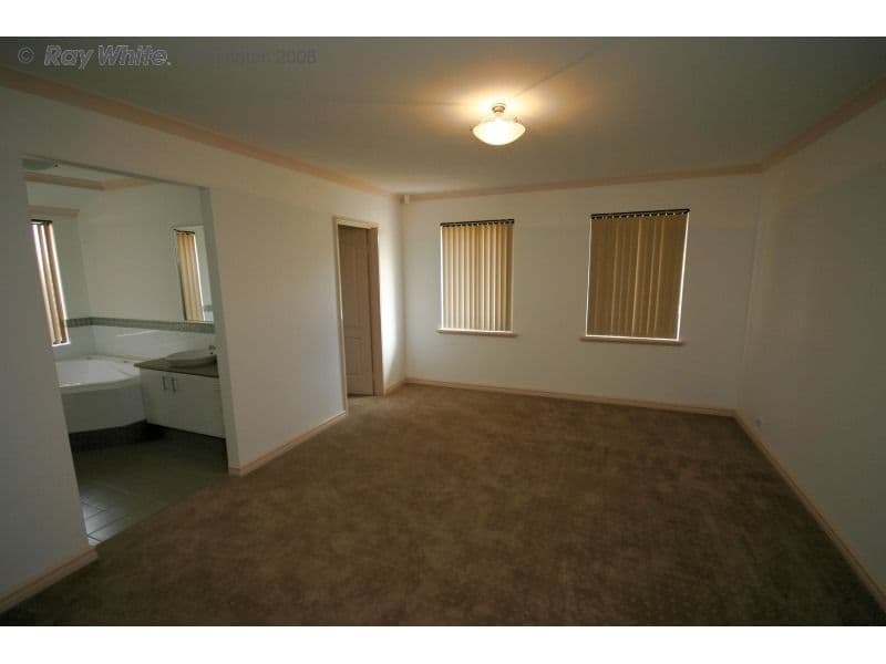 7 Gianatti Ramble, EAST CANNINGTON WA 6107, East Cannington - Thumbnail 5