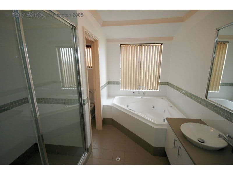 7 Gianatti Ramble, EAST CANNINGTON WA 6107, East Cannington - Thumbnail 6
