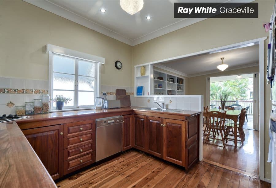 246 Verney Road East, GRACEVILLE QLD 4075, Graceville - Image 1