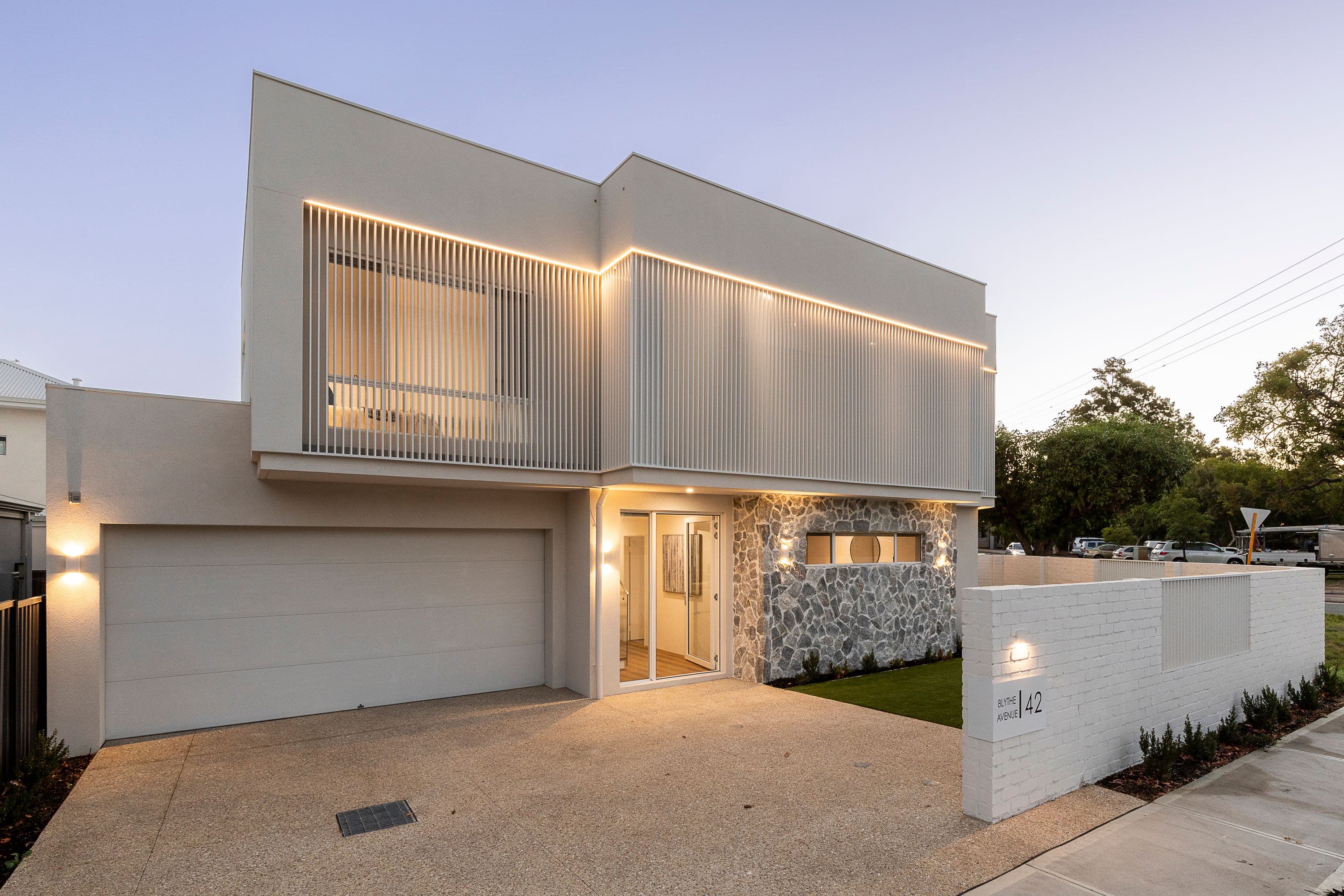 42 Blythe Avenue, Yokine WA 6060, Yokine - Thumbnail 2