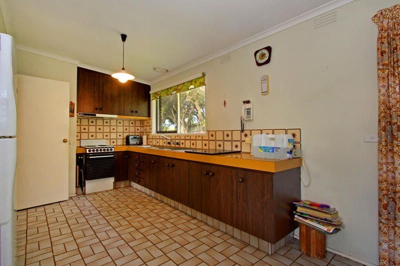 8 Marianne Avenue, RYE VIC 3941, Rye - Thumbnail 5