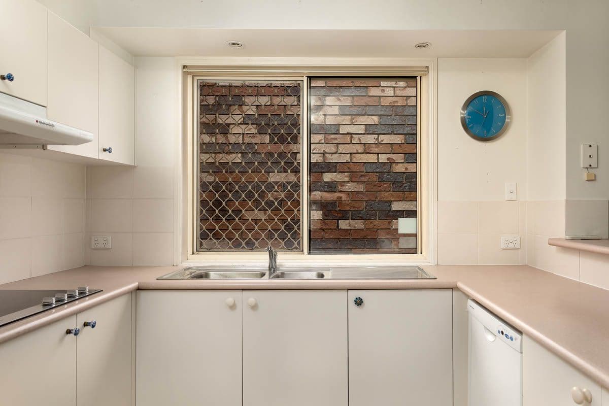 10 Wentworth Close, Forest Lake QLD 4078, Forest Lake - Thumbnail 4