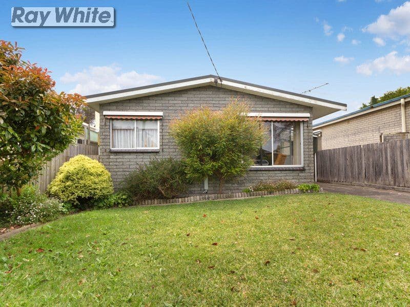 93 Eighth Avenue, ROSEBUD VIC 3939, Rosebud - Thumbnail 2
