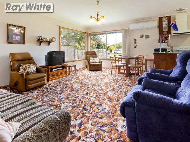 93 Eighth Avenue, ROSEBUD VIC 3939, Rosebud - Thumbnail 4