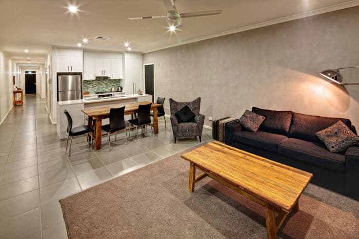 20 Olive Avenue, MILDURA VIC 3500, Mildura - Thumbnail 2