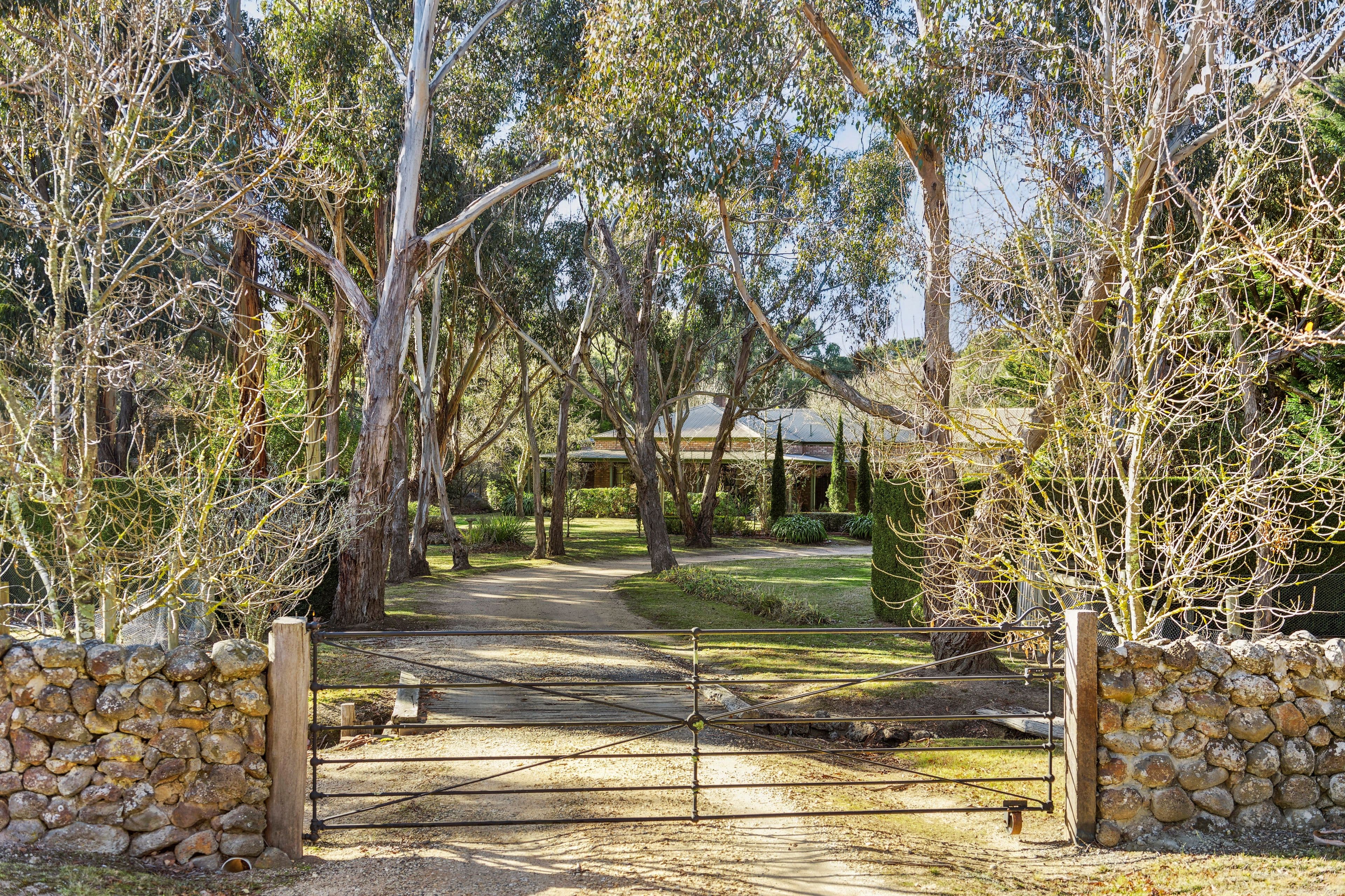472 Edgecombe Road, Kyneton VIC 3444, Kyneton - Thumbnail 3