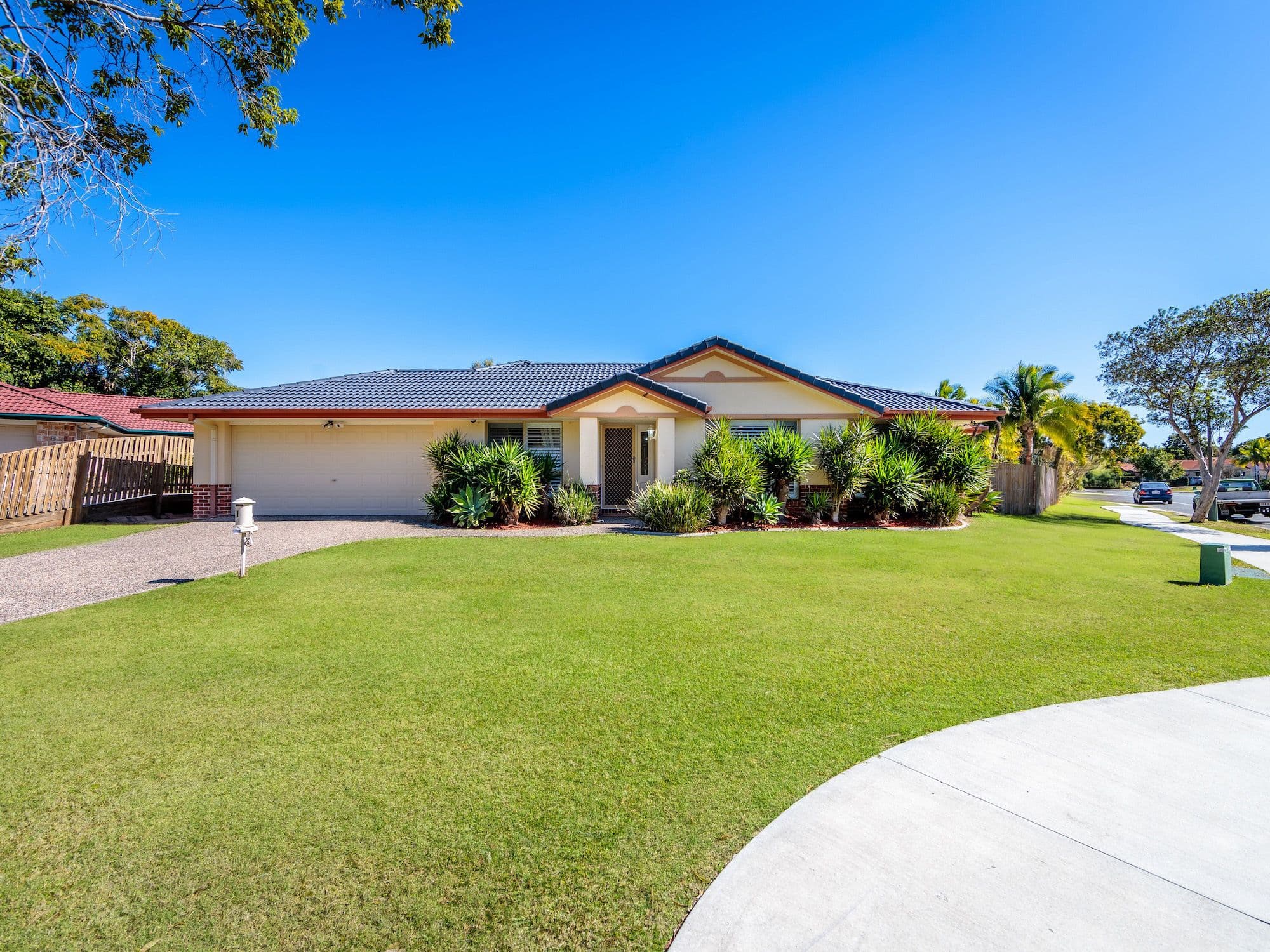 1 Elsa Court, Mudgeeraba QLD 4213, Mudgeeraba - Thumbnail 2