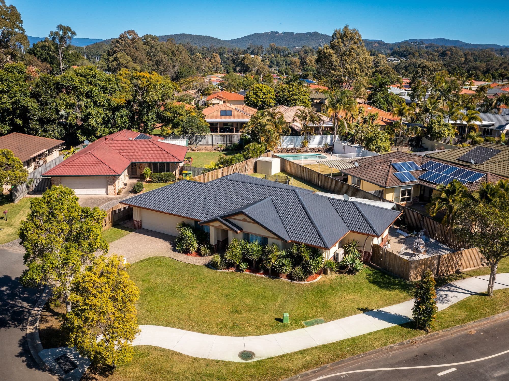 1 Elsa Court, Mudgeeraba QLD 4213, Mudgeeraba - Thumbnail 3