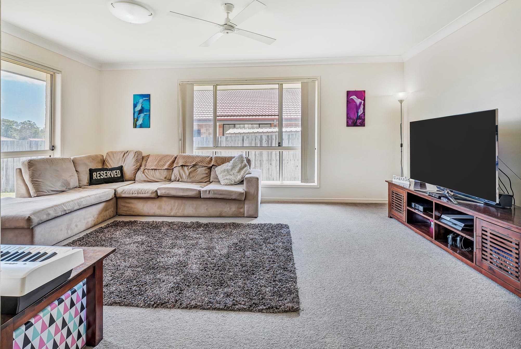 12 Redstart Street, Upper Coomera QLD 4209, Upper Coomera - Thumbnail 3