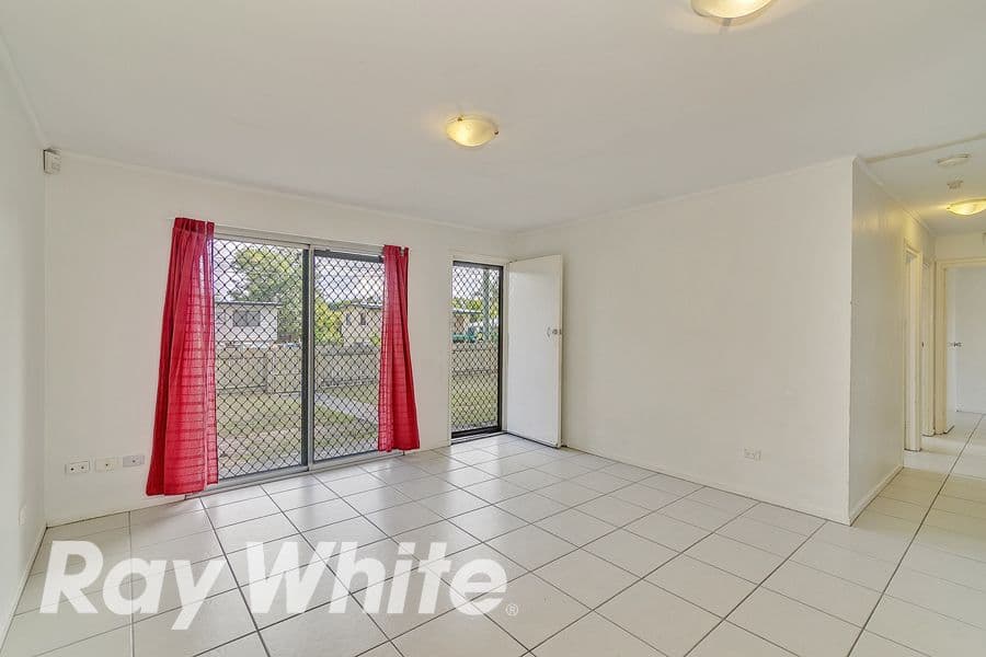 24 Whitey Street, Woodridge QLD 4114, Woodridge - Thumbnail 3