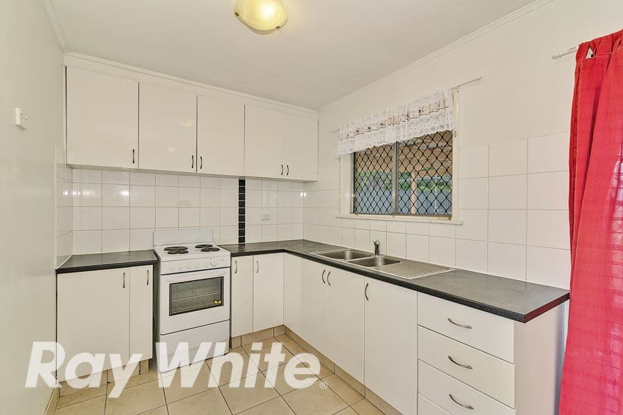 24 Whitey Street, Woodridge QLD 4114, Woodridge - Thumbnail 5