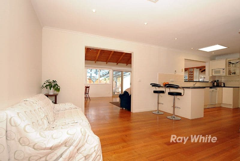 49 Nerissa Street, FERNTREE GULLY VIC 3156, Ferntree Gully - Thumbnail 4