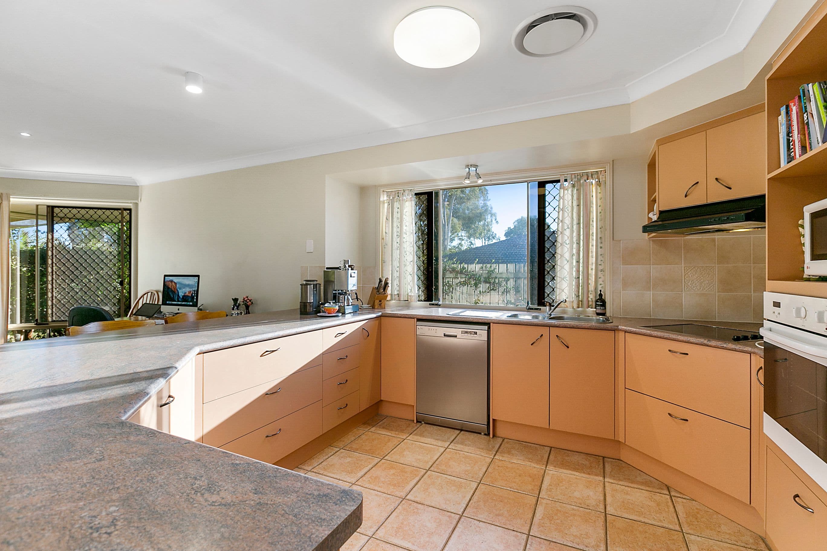 1 Felix Court, Wellington Point QLD 4160, Wellington Point - Thumbnail 2