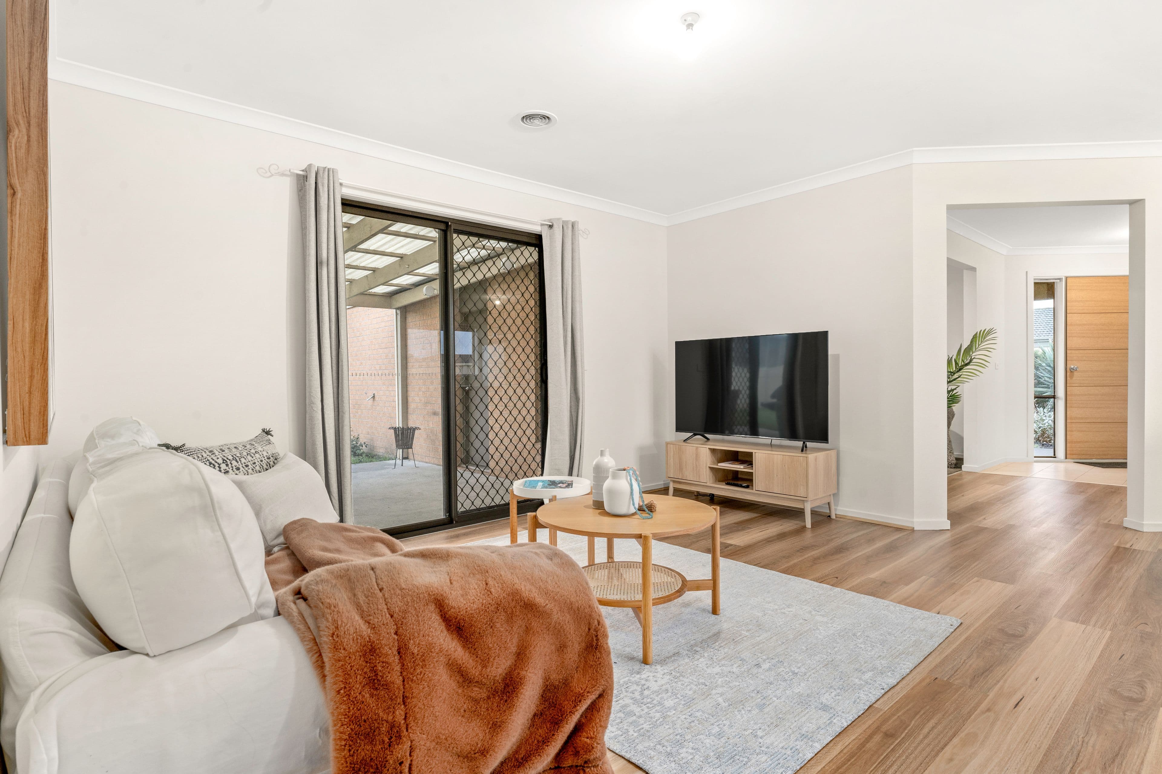 98 Blue Horizons Way, Pakenham VIC 3810, Pakenham - Thumbnail 6