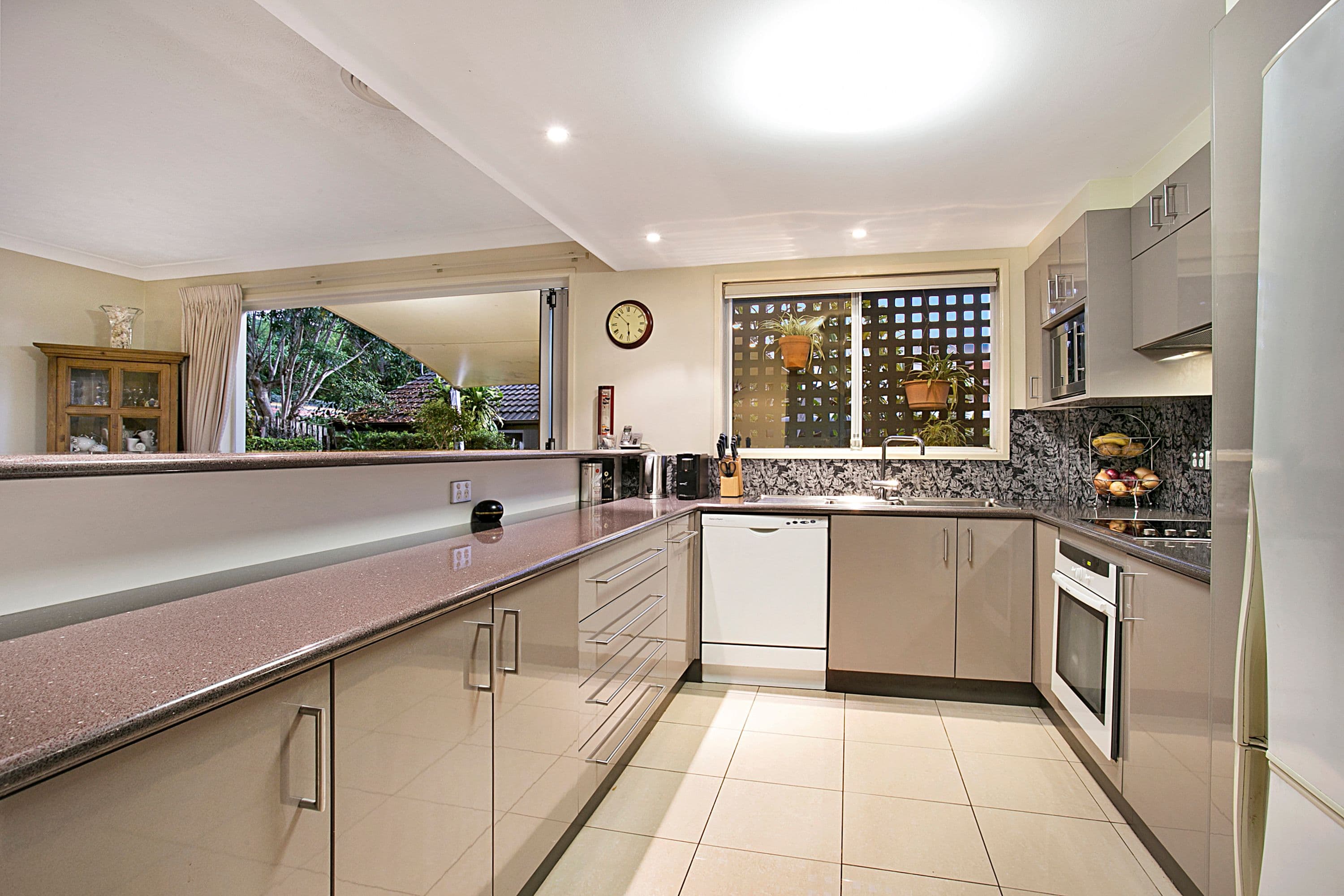 4 Moore Street, Taringa QLD 4068, Taringa - Thumbnail 5