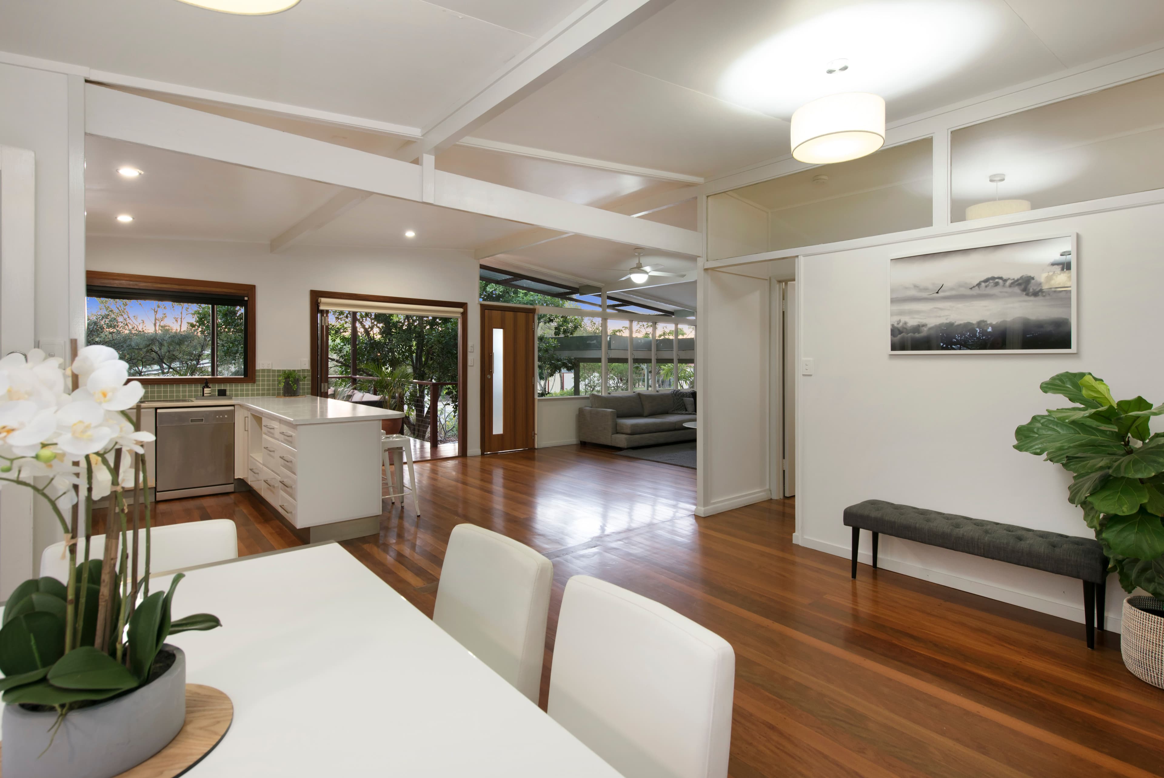 8 Sebring Street, Holland Park West QLD 4121, Holland Park West - Thumbnail 5