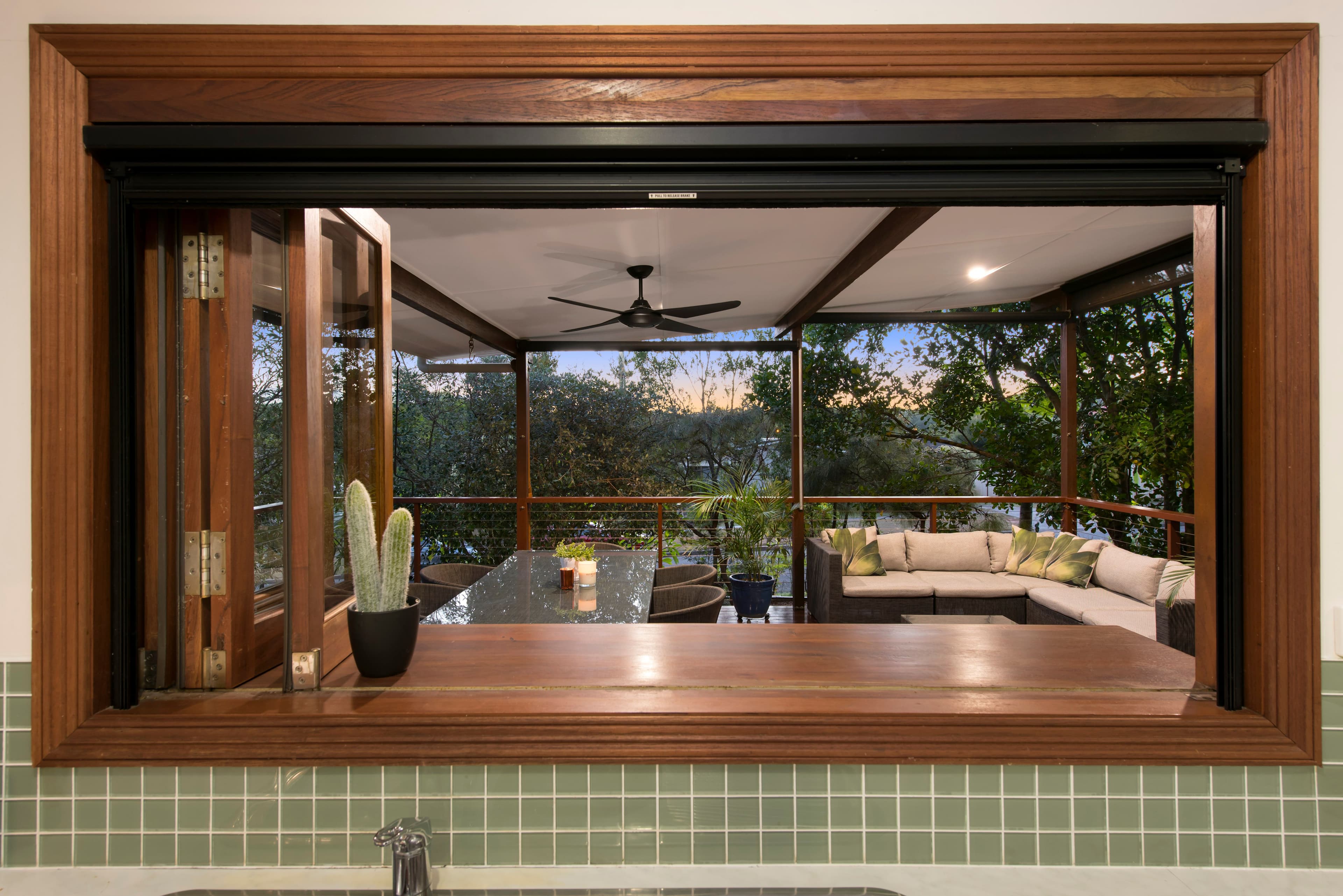 8 Sebring Street, Holland Park West QLD 4121, Holland Park West - Thumbnail 8