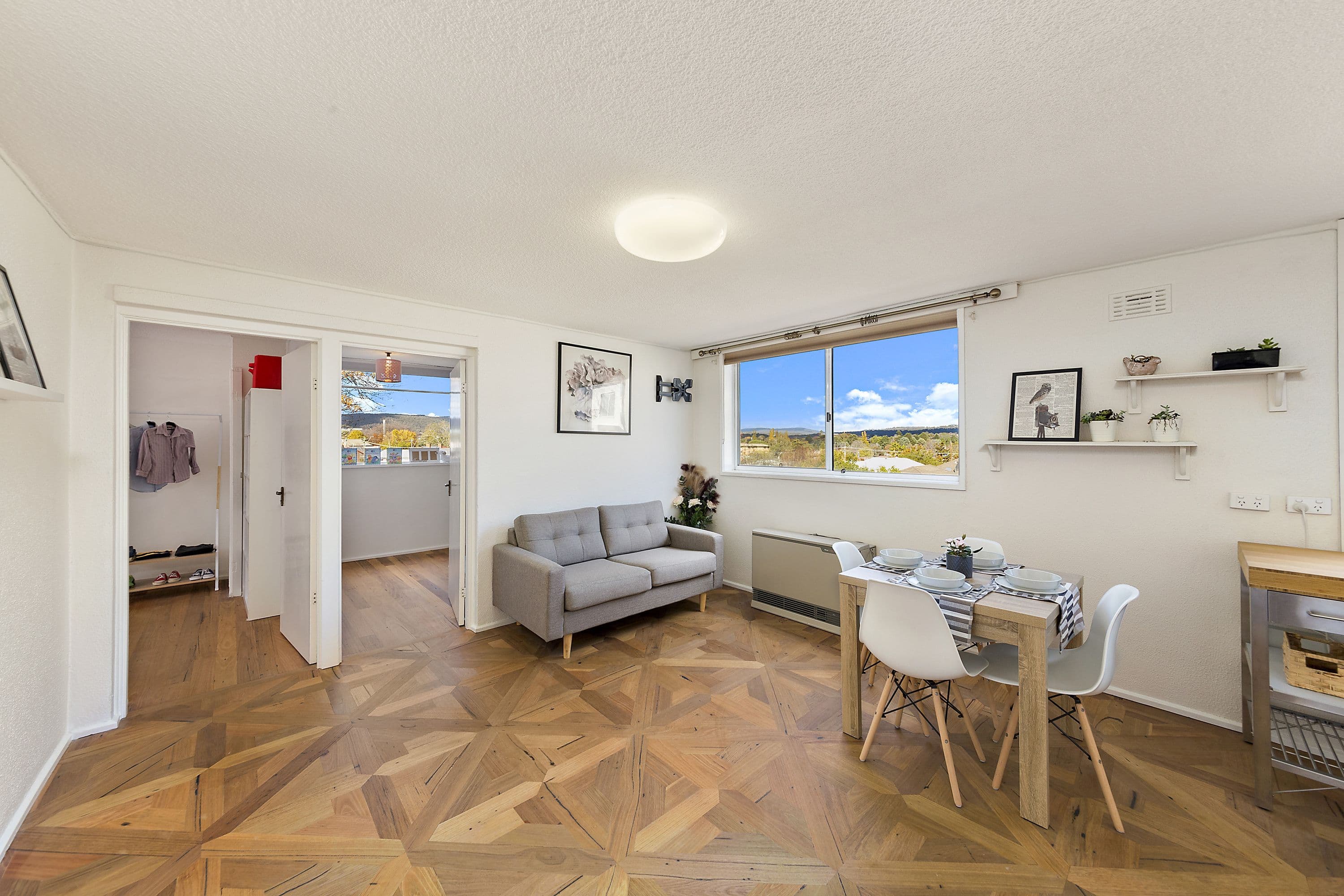 6 Stornaway Road, Queanbeyan NSW 2620, Queanbeyan - Thumbnail 4