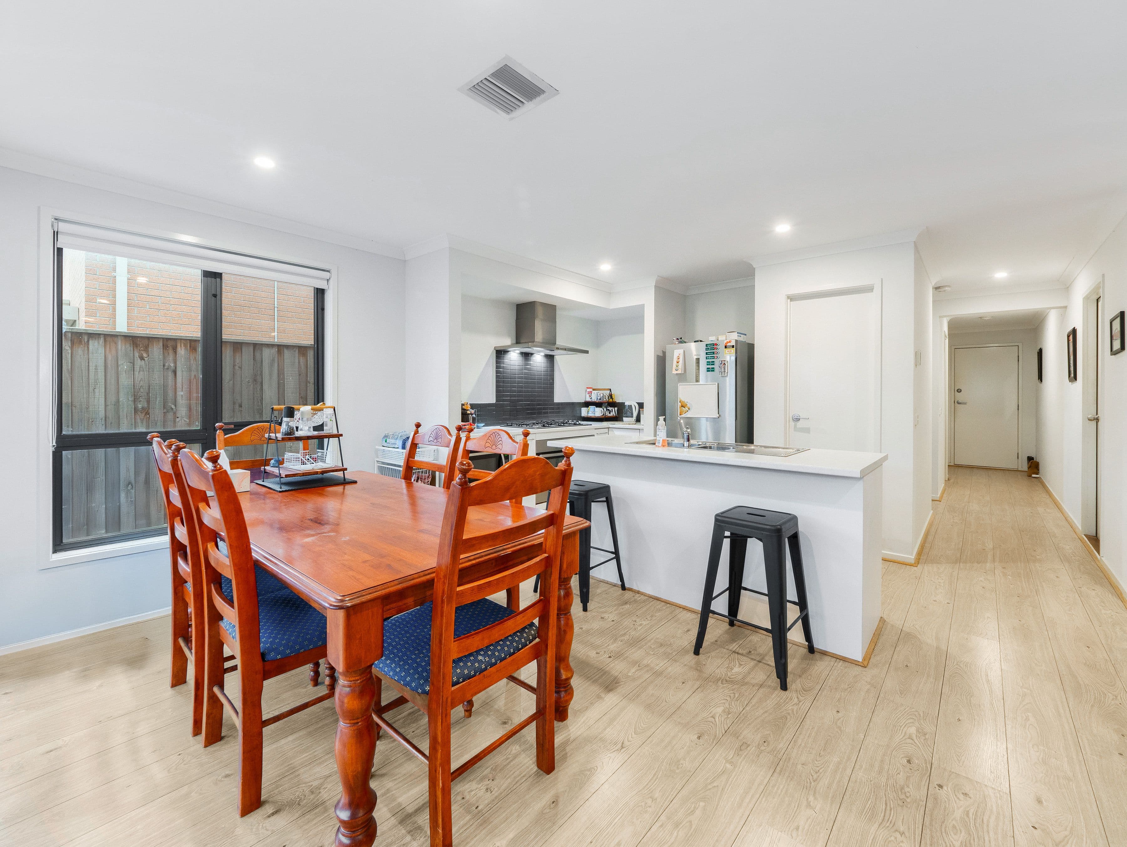 38 Riverside Drive, Cranbourne West VIC 3977, Cranbourne West - Thumbnail 7