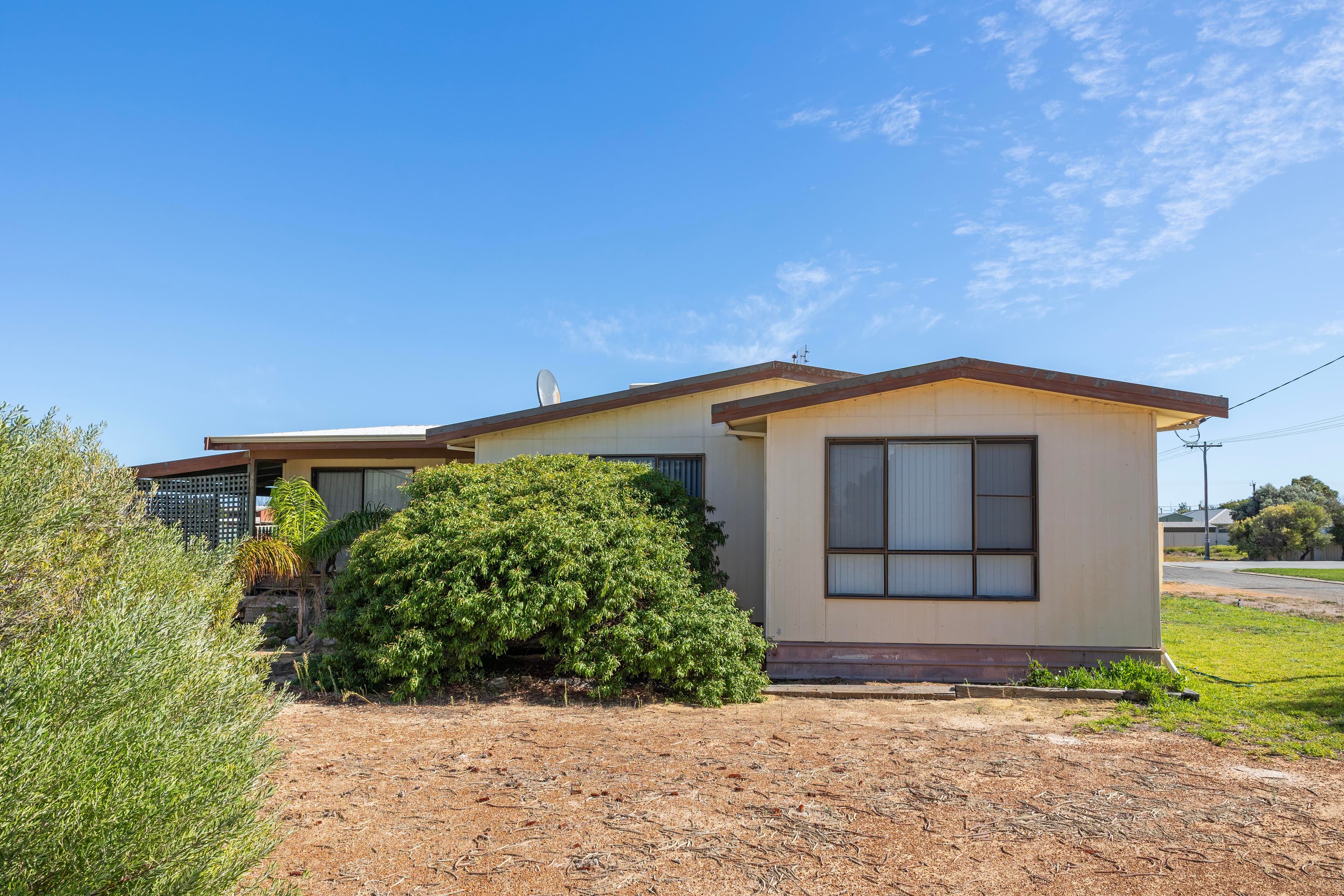 3 Favorite Close, Jurien Bay WA 6516, Jurien Bay - Image 1