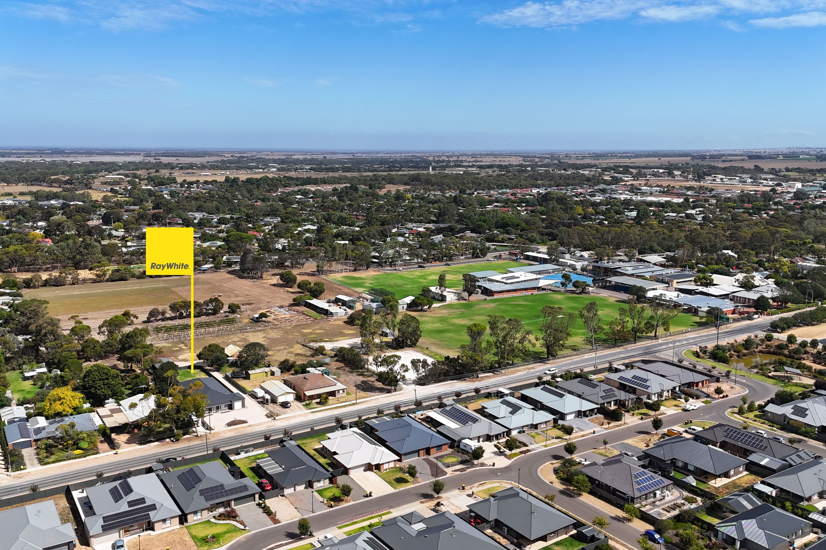 19 Callington Road, Strathalbyn SA 5255, Strathalbyn - Thumbnail 2