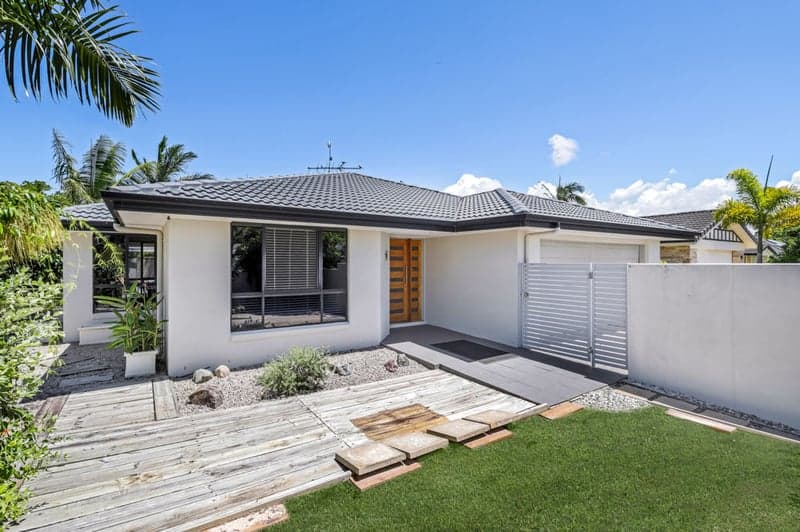 5 Bancroft Street, Pelican Waters - Thumbnail 4