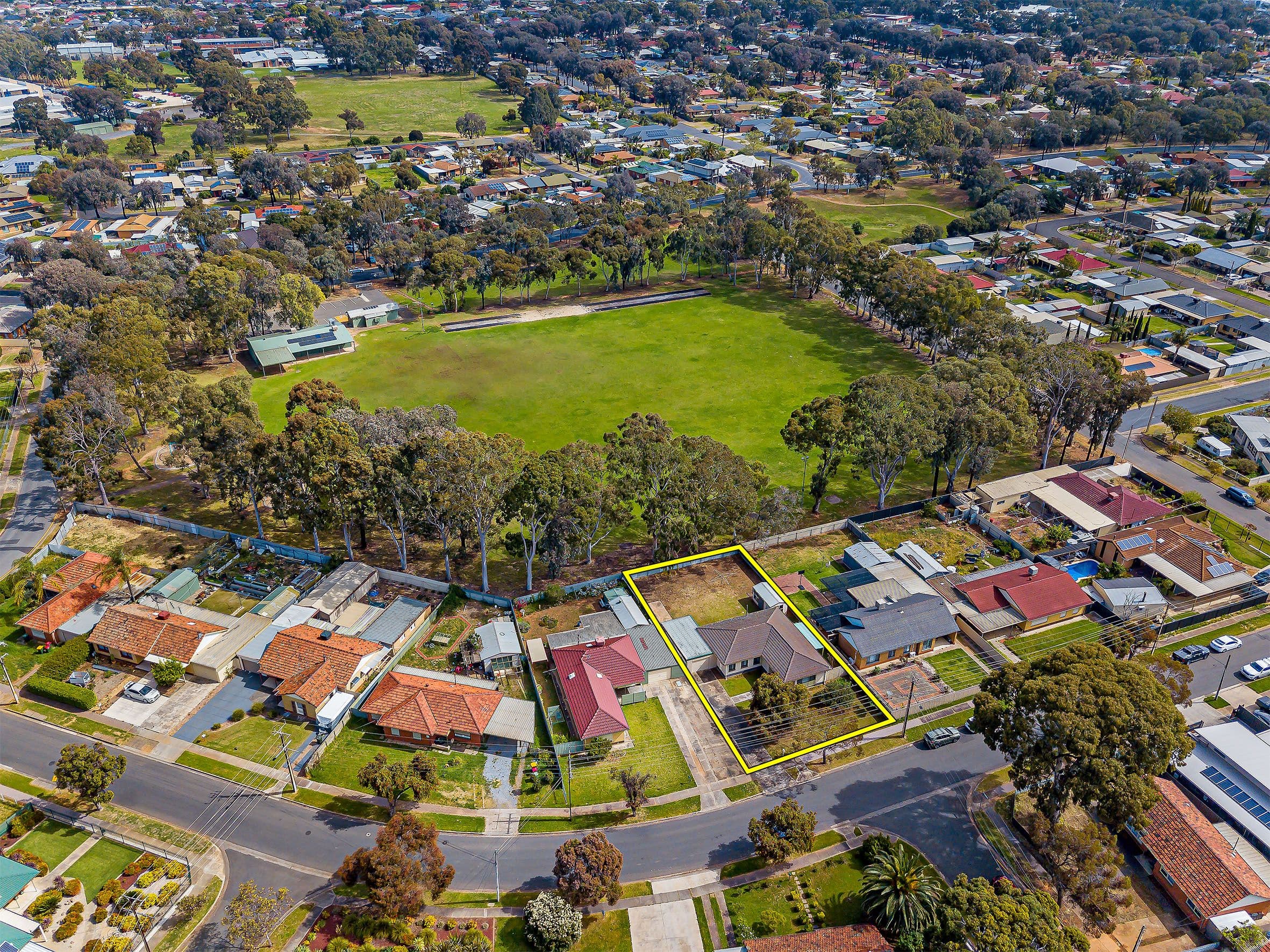 36 Athalie Avenue, Parafield Gardens SA 5107, Parafield Gardens - Thumbnail 2