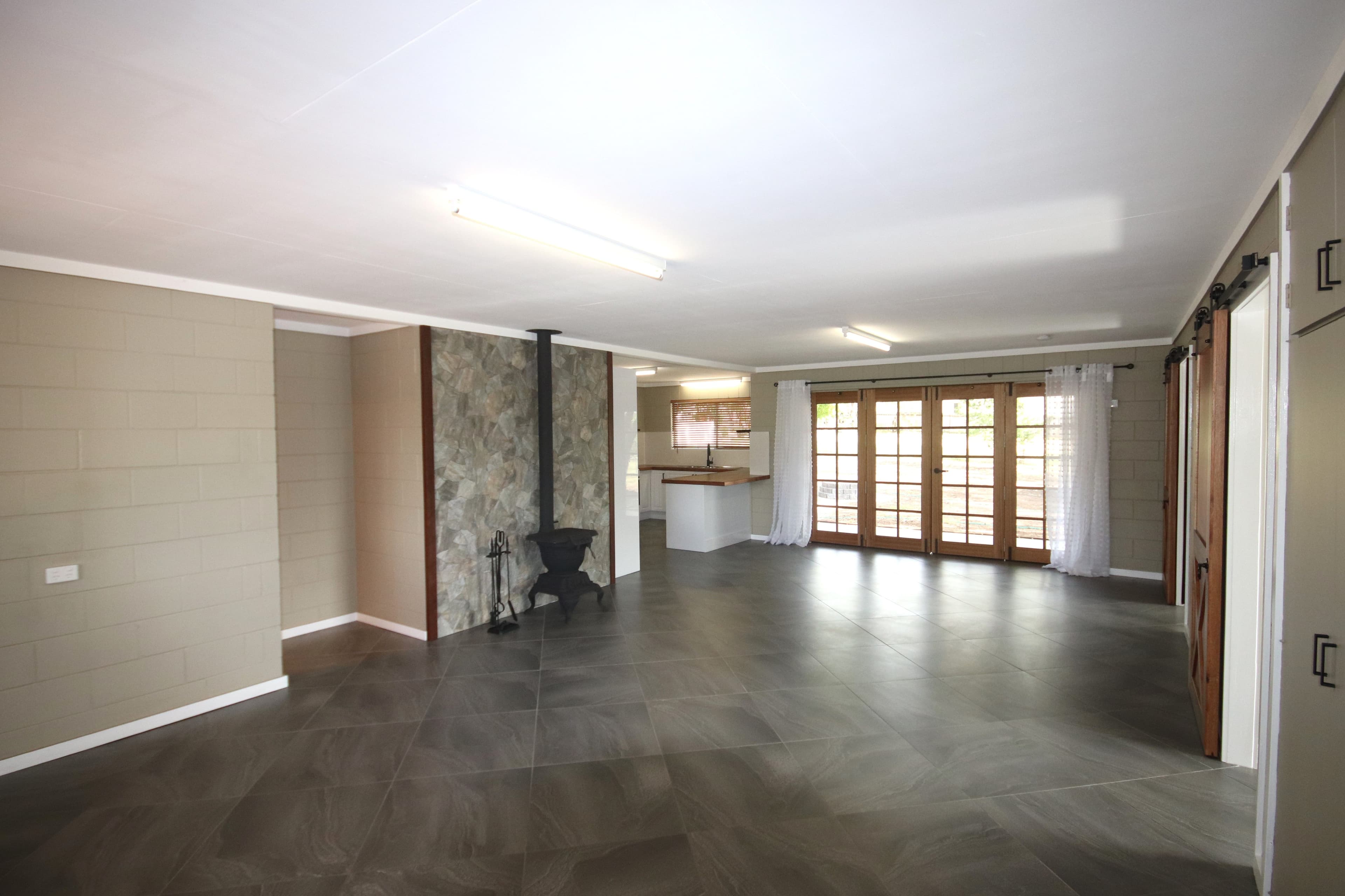6 MacDonald Street, Eidsvold QLD 4627, Eidsvold - Thumbnail 2