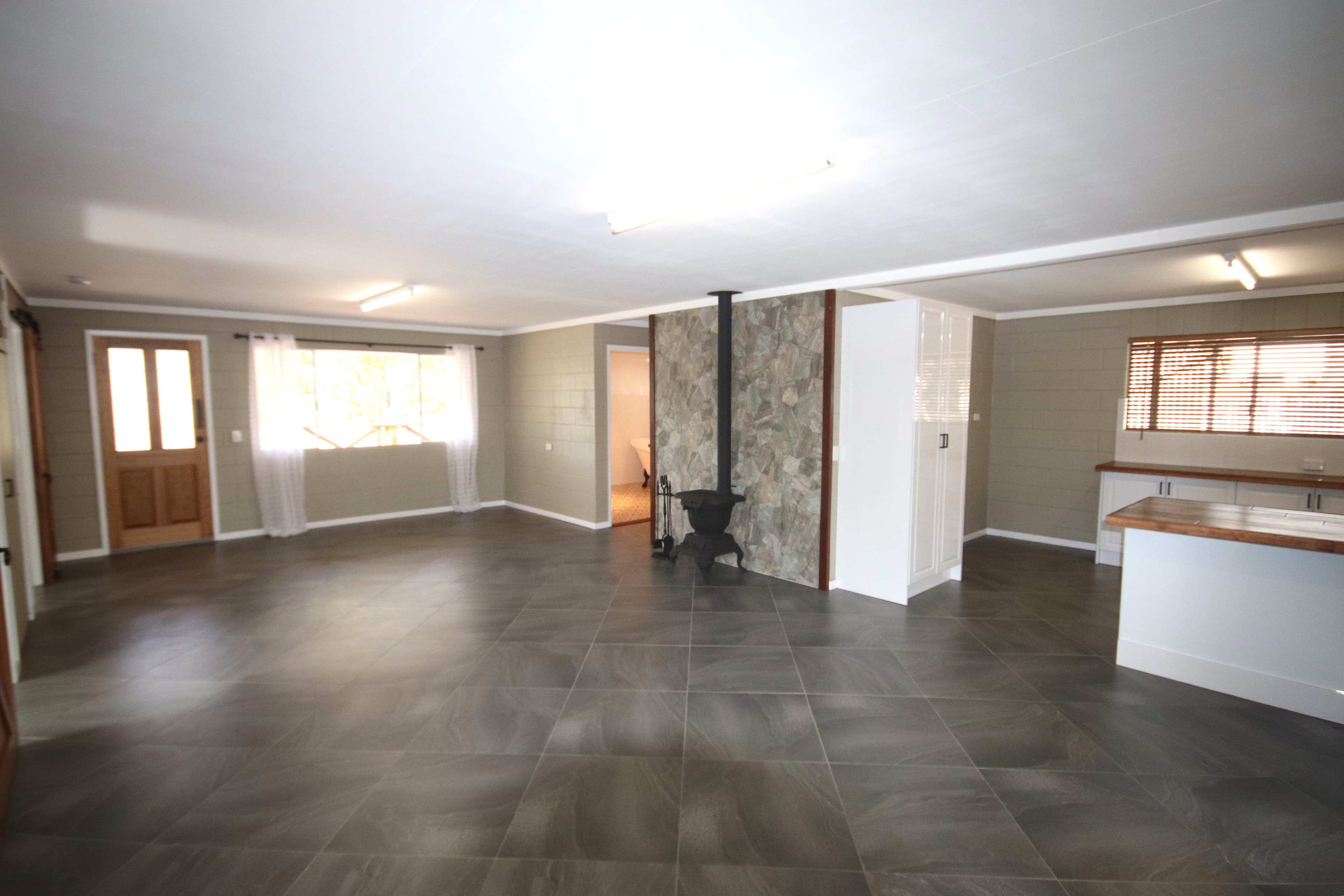 6 MacDonald Street, Eidsvold QLD 4627, Eidsvold - Thumbnail 3