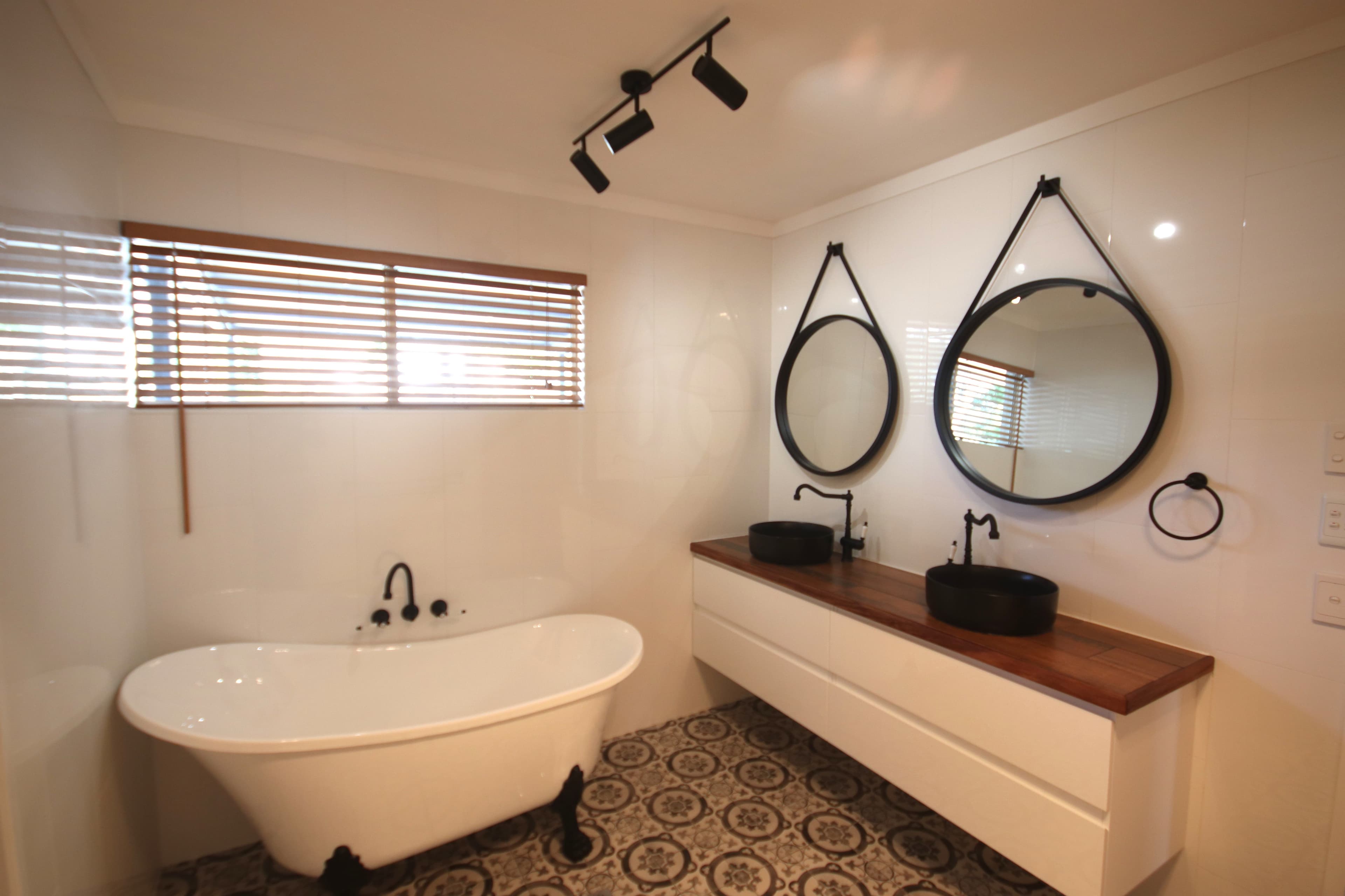 6 MacDonald Street, Eidsvold QLD 4627, Eidsvold - Thumbnail 7